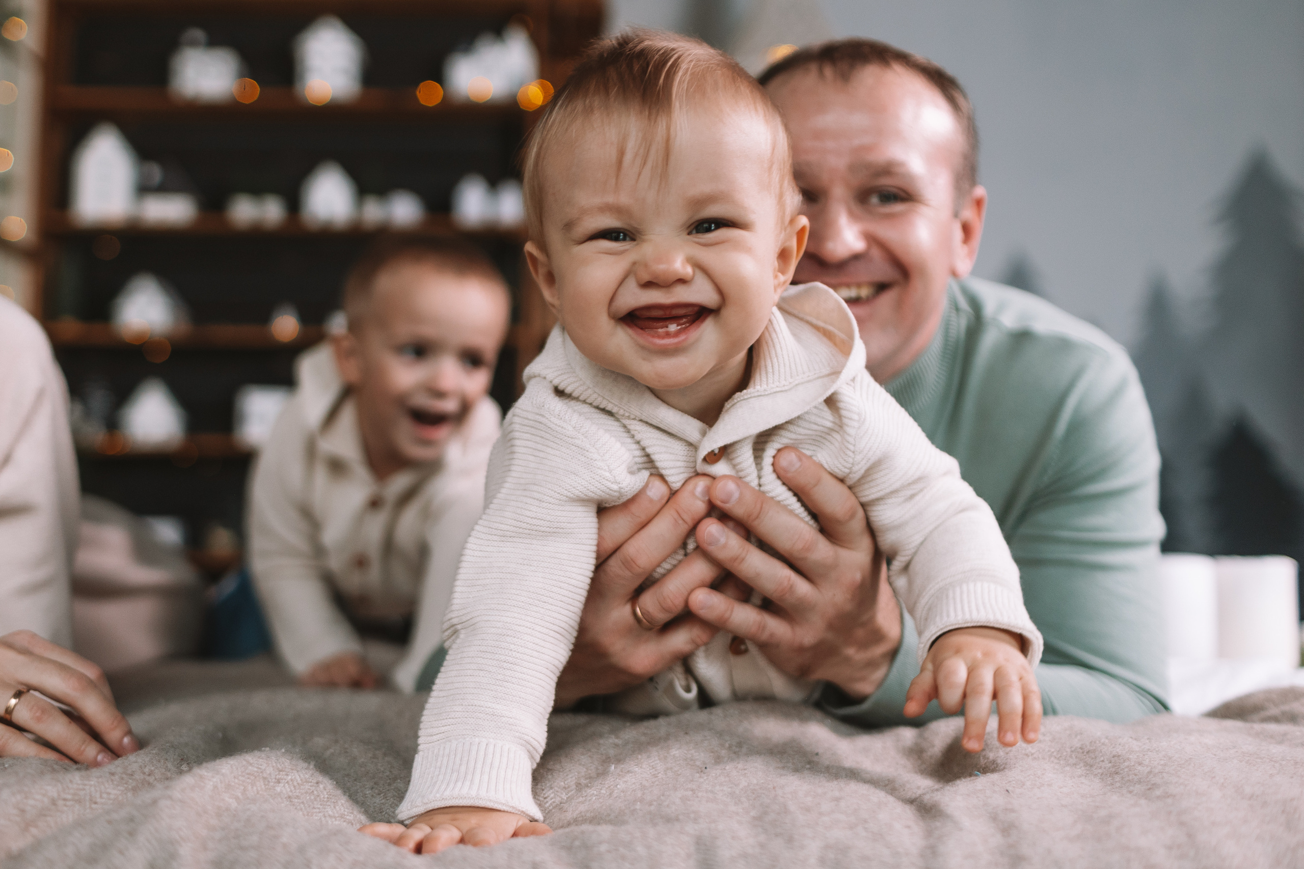 Студия Рояль (новогодняя). Семейный фотограф Тюмень, фотограф на роды Салмина Мария