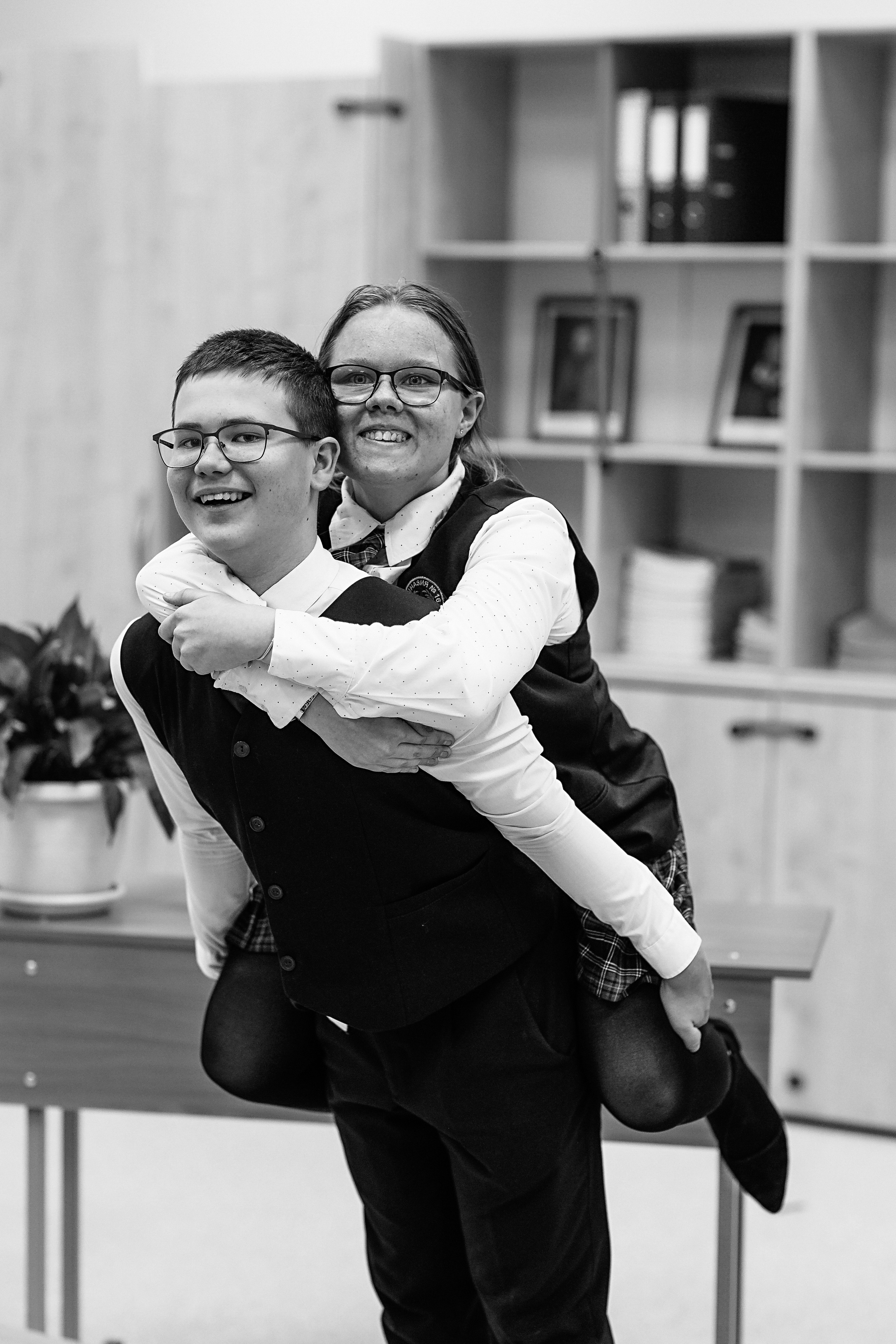 8 класс. Семейный фотограф Тюмень, фотограф на роды Салмина Мария