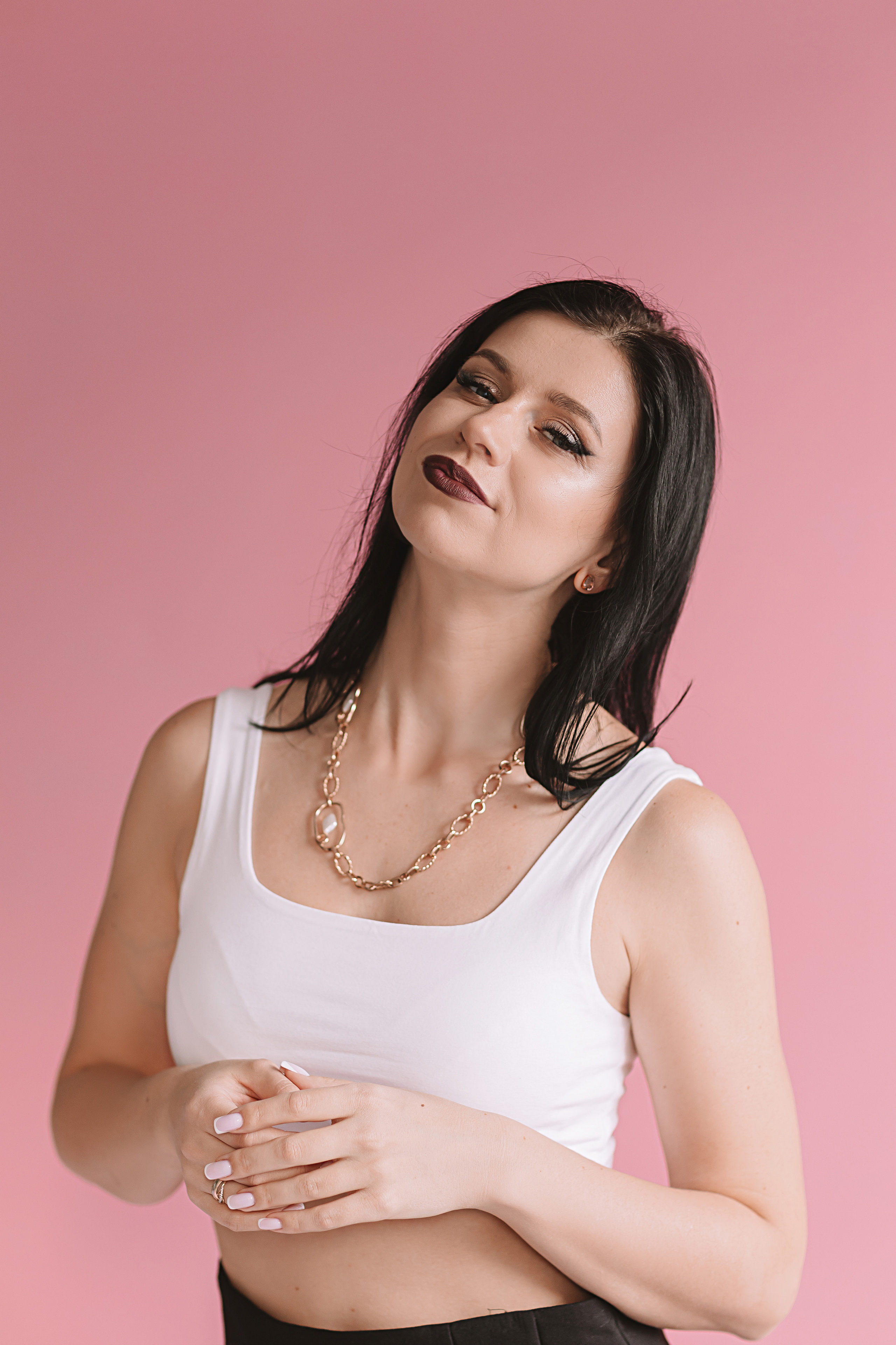 Руководитель студий красоты, студия Белая. Семейный фотограф Тюмень, фотограф на роды Салмина Мария