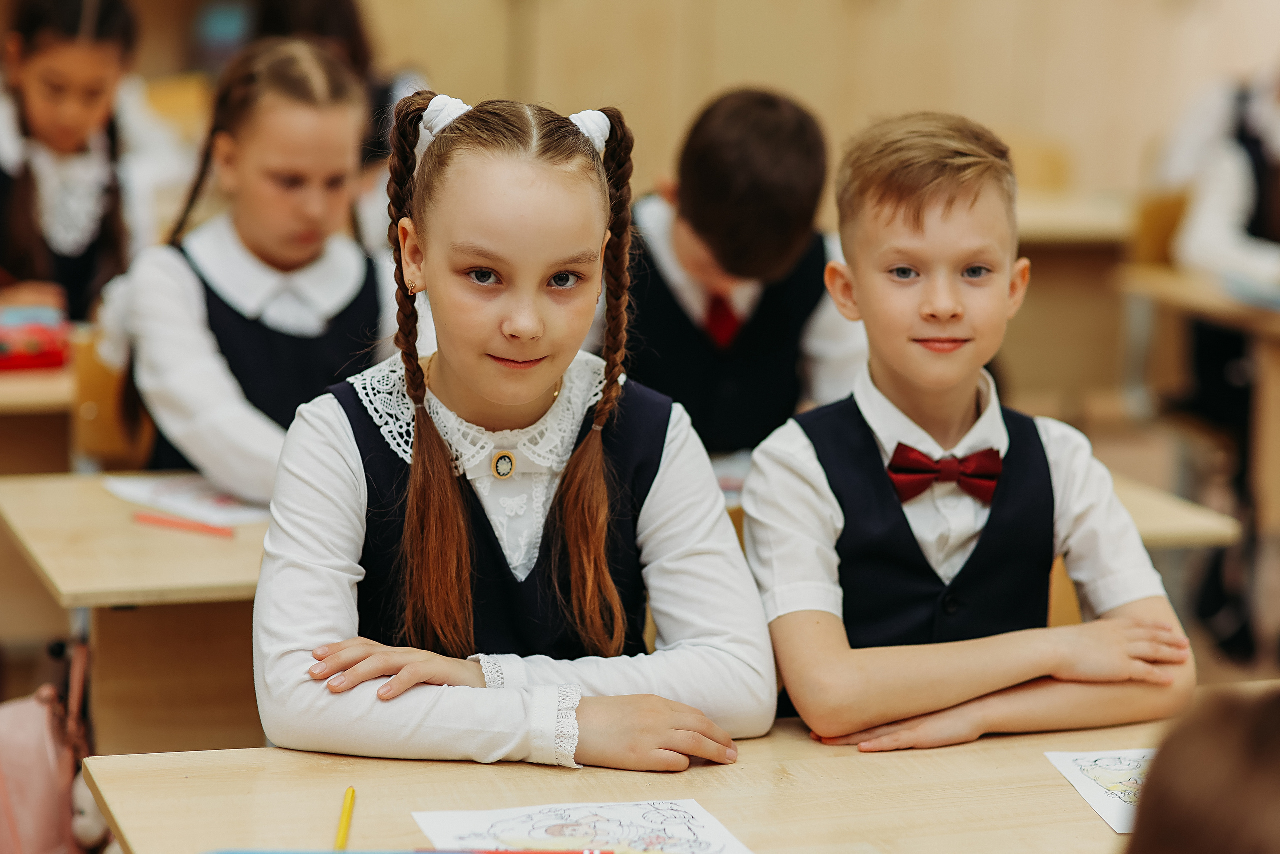 2 класс. Семейный фотограф Тюмень, фотограф на роды Салмина Мария
