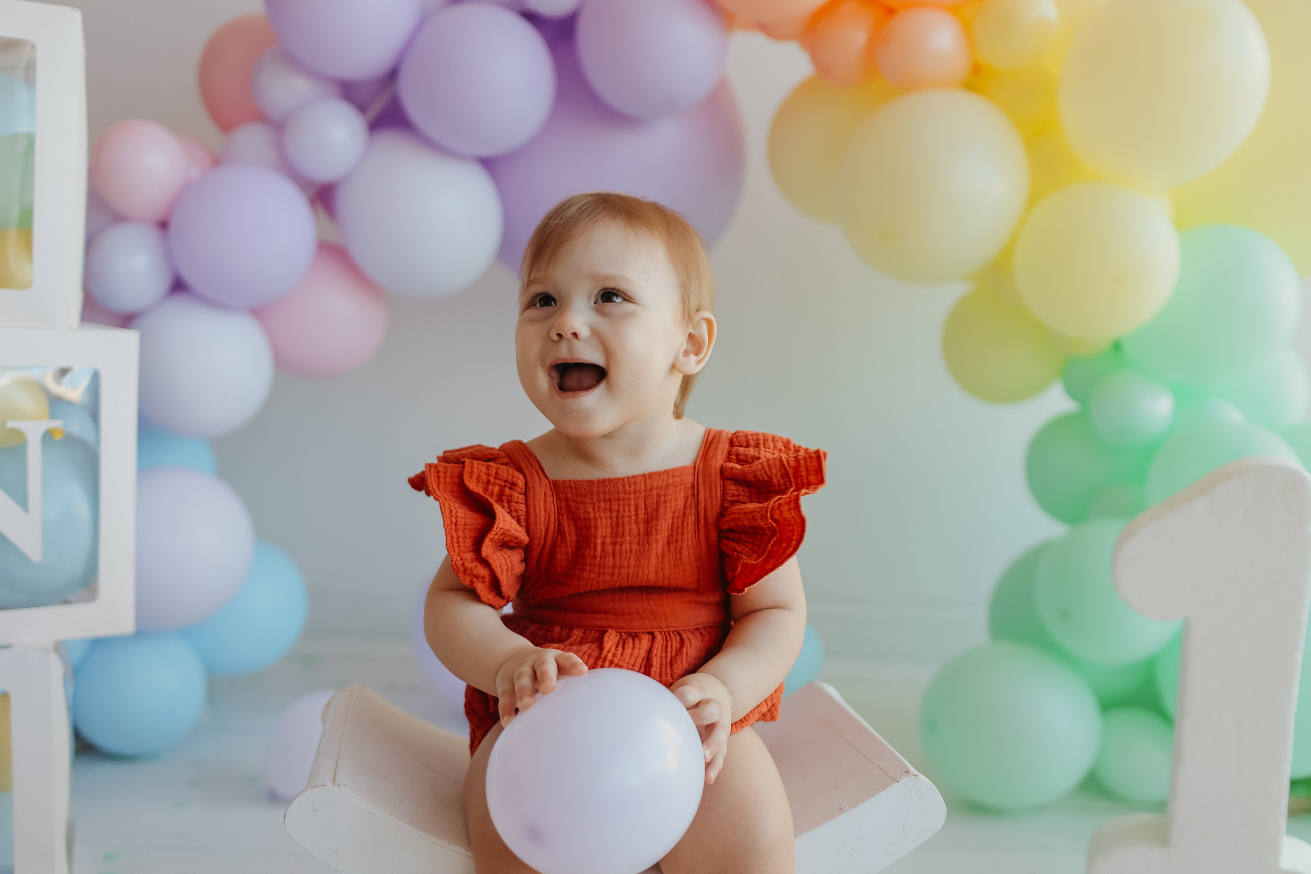 Годик в ВВ студио. Семейный фотограф Тюмень, фотограф на роды Салмина Мария