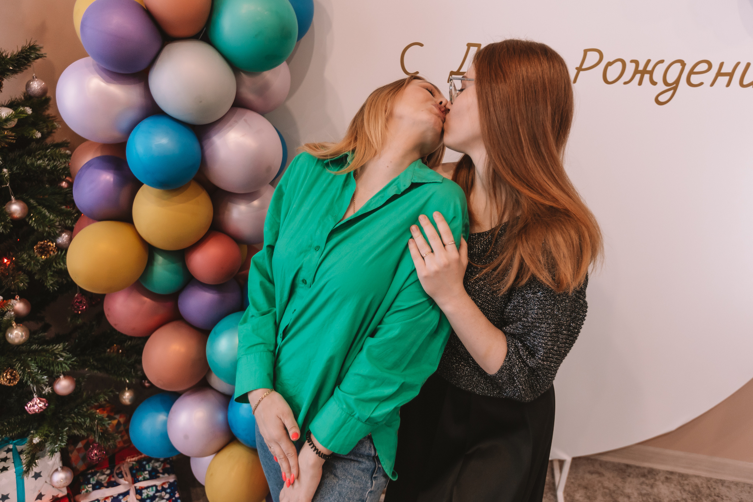 Первый годик в игровой. Семейный фотограф Тюмень, фотограф на роды Салмина Мария