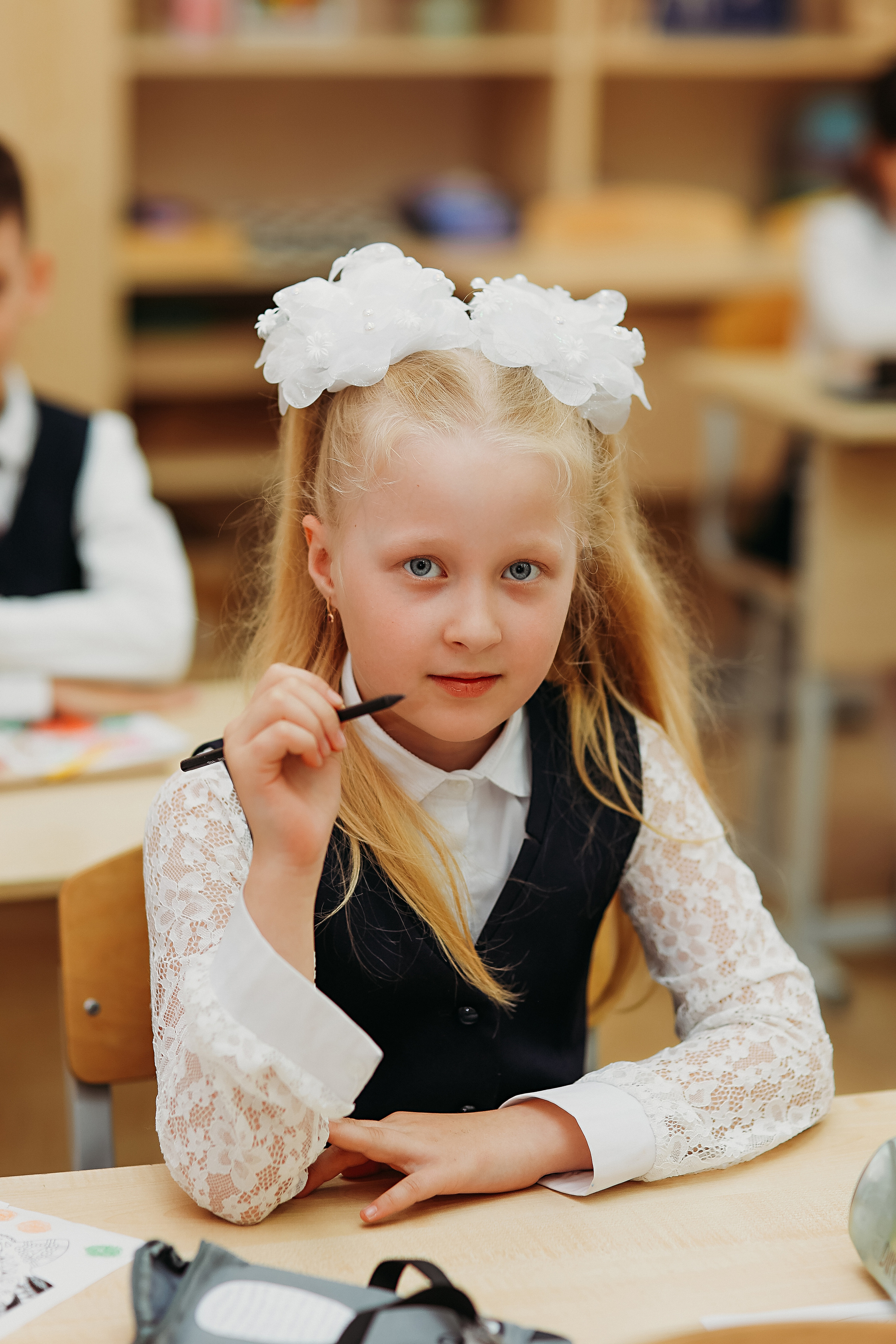 2 класс. Семейный фотограф Тюмень, фотограф на роды Салмина Мария