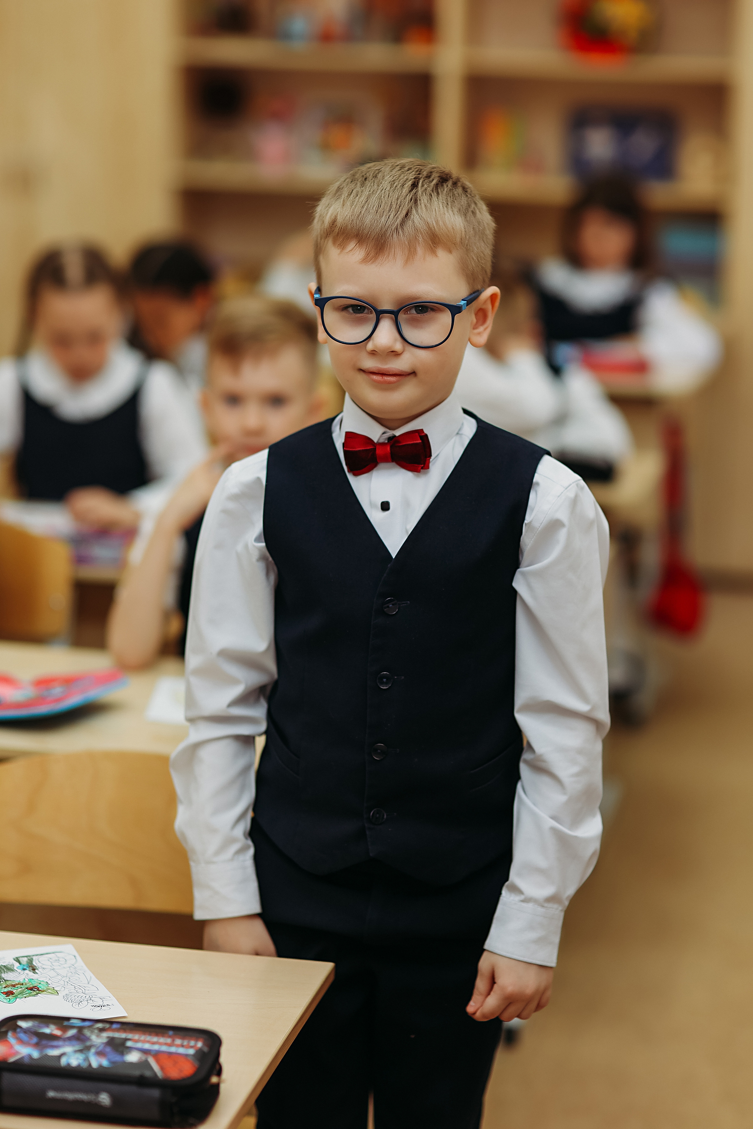 2 класс. Семейный фотограф Тюмень, фотограф на роды Салмина Мария