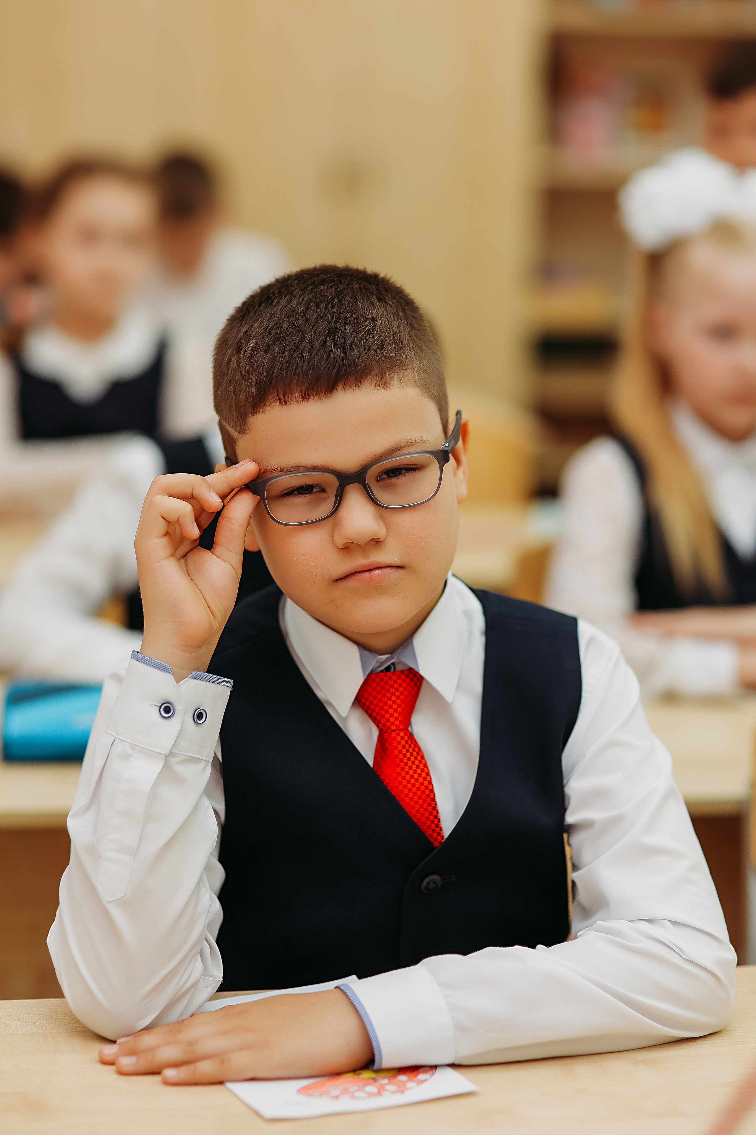 2 класс. Семейный фотограф Тюмень, фотограф на роды Салмина Мария