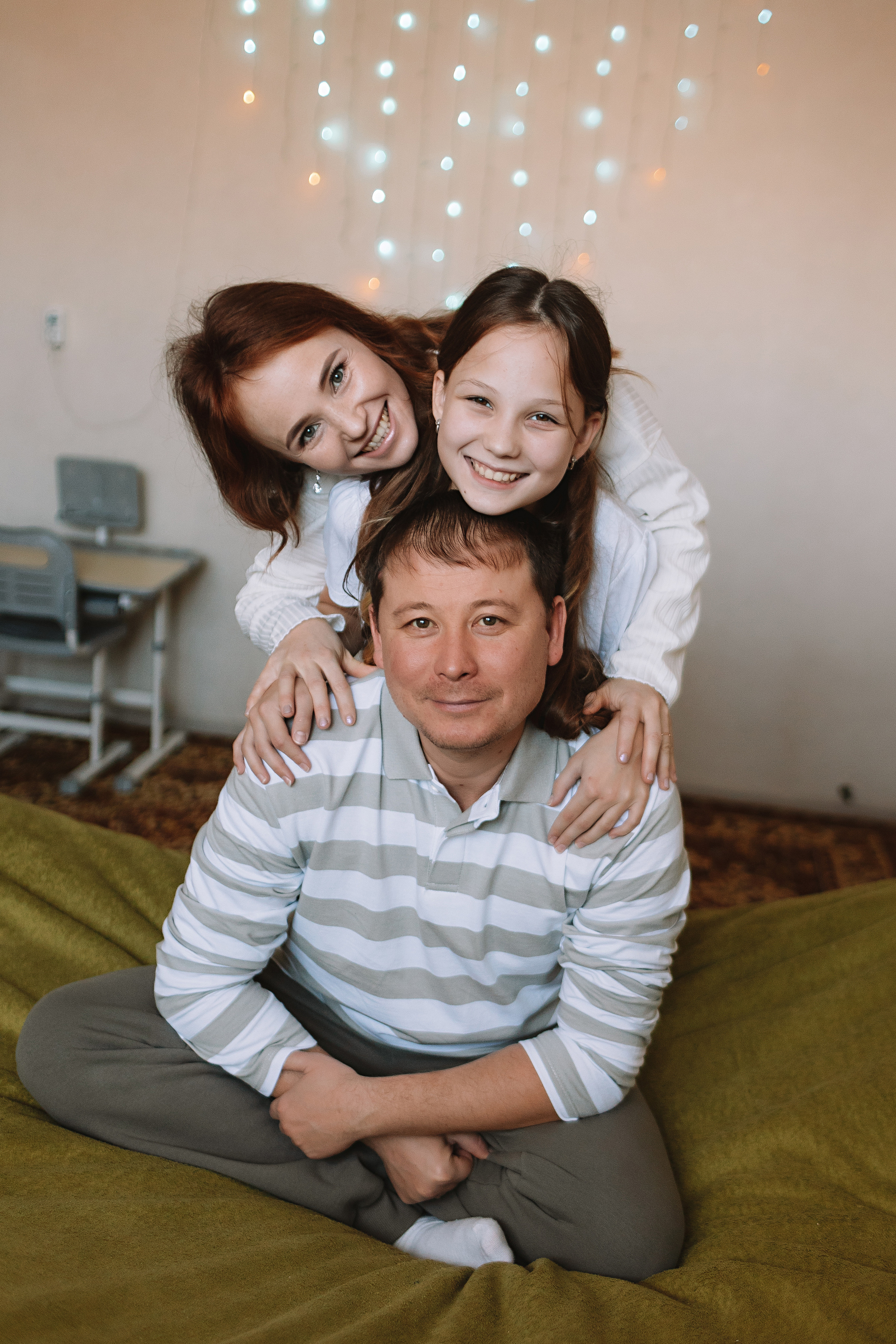 Большая семья (17 человек в частном доме, 2 часа). Семейный фотограф Тюмень, фотограф на роды Салмина Мария