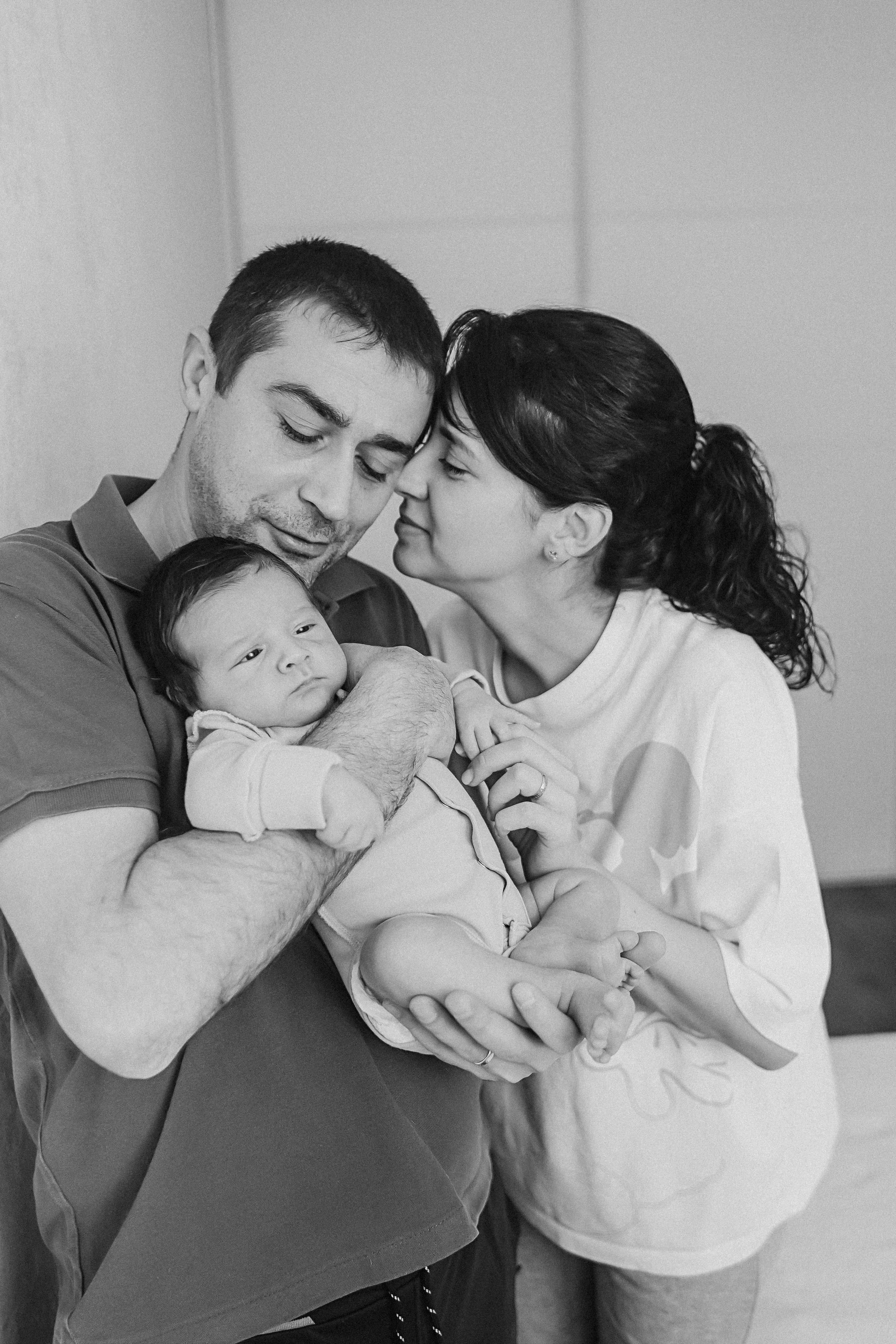 Максим. Семейный фотограф Тюмень, фотограф на роды Салмина Мария