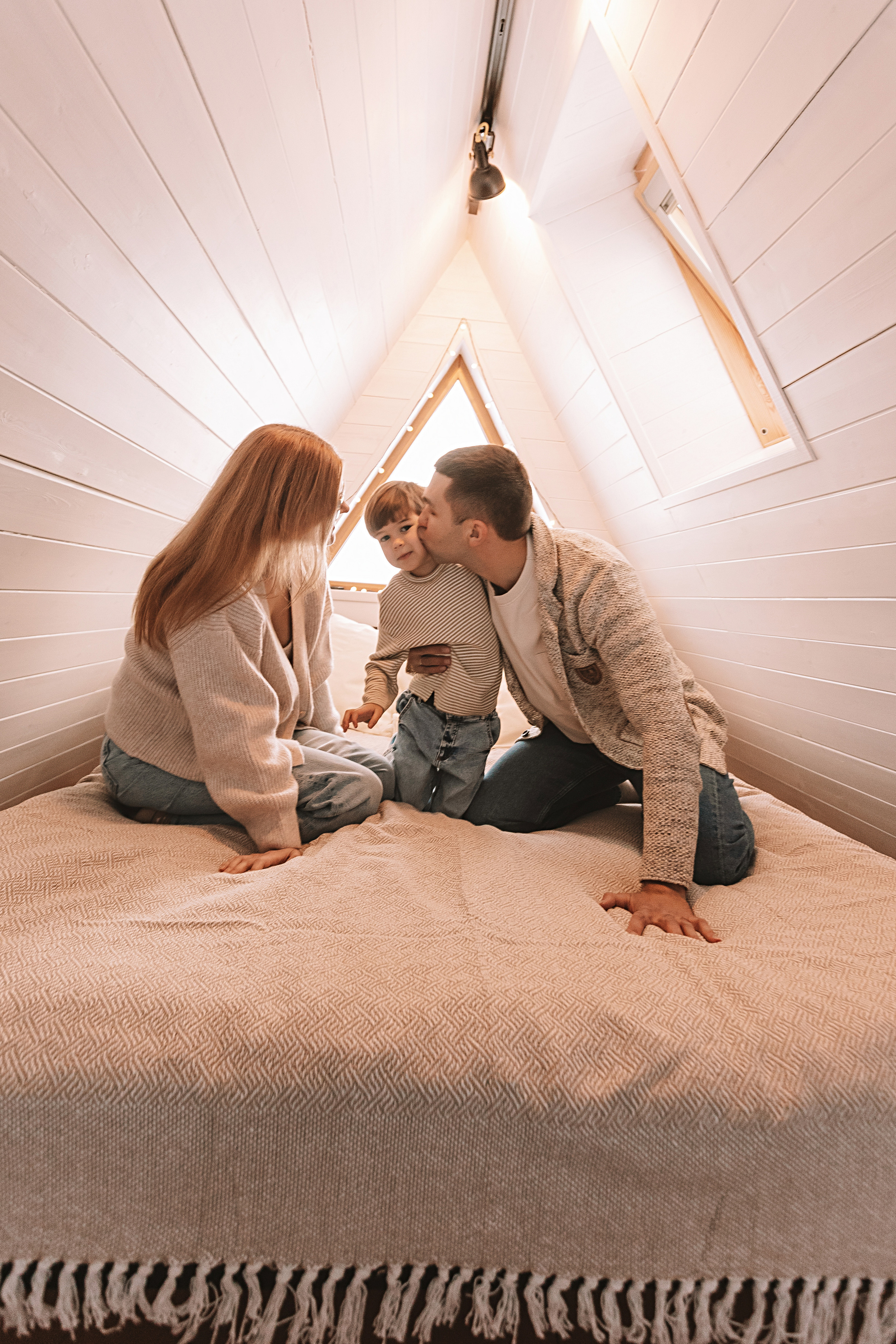 Загородный домик. Семейный фотограф Тюмень, фотограф на роды Салмина Мария