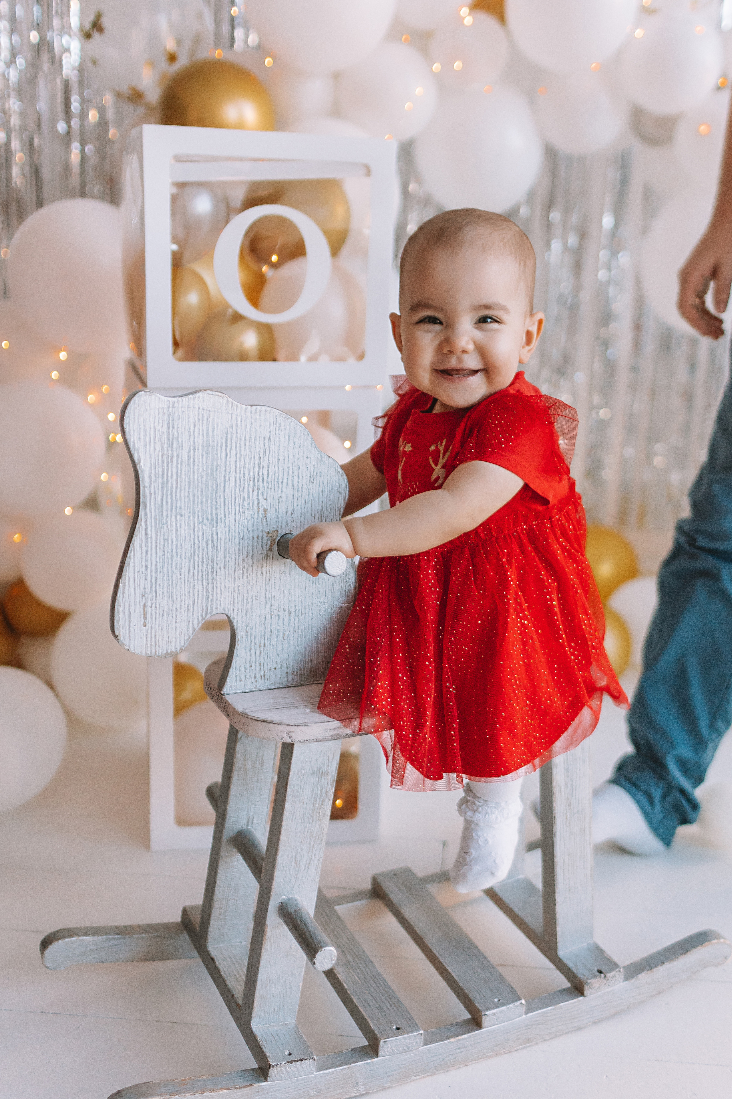 Годик в ВВ студио. Семейный фотограф Тюмень, фотограф на роды Салмина Мария