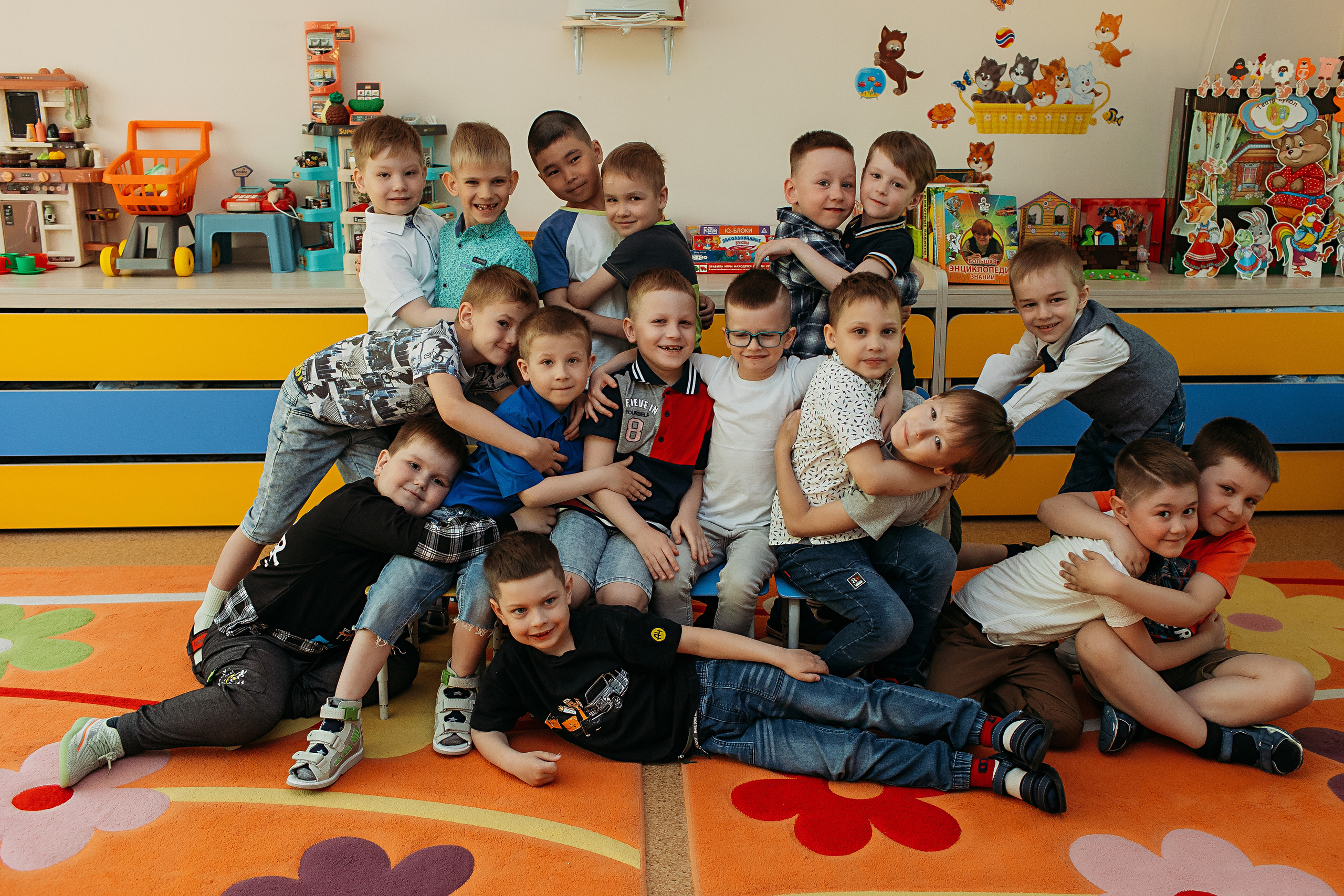 Портерты+общее+группы садик. Семейный фотограф Тюмень, фотограф на роды Салмина Мария