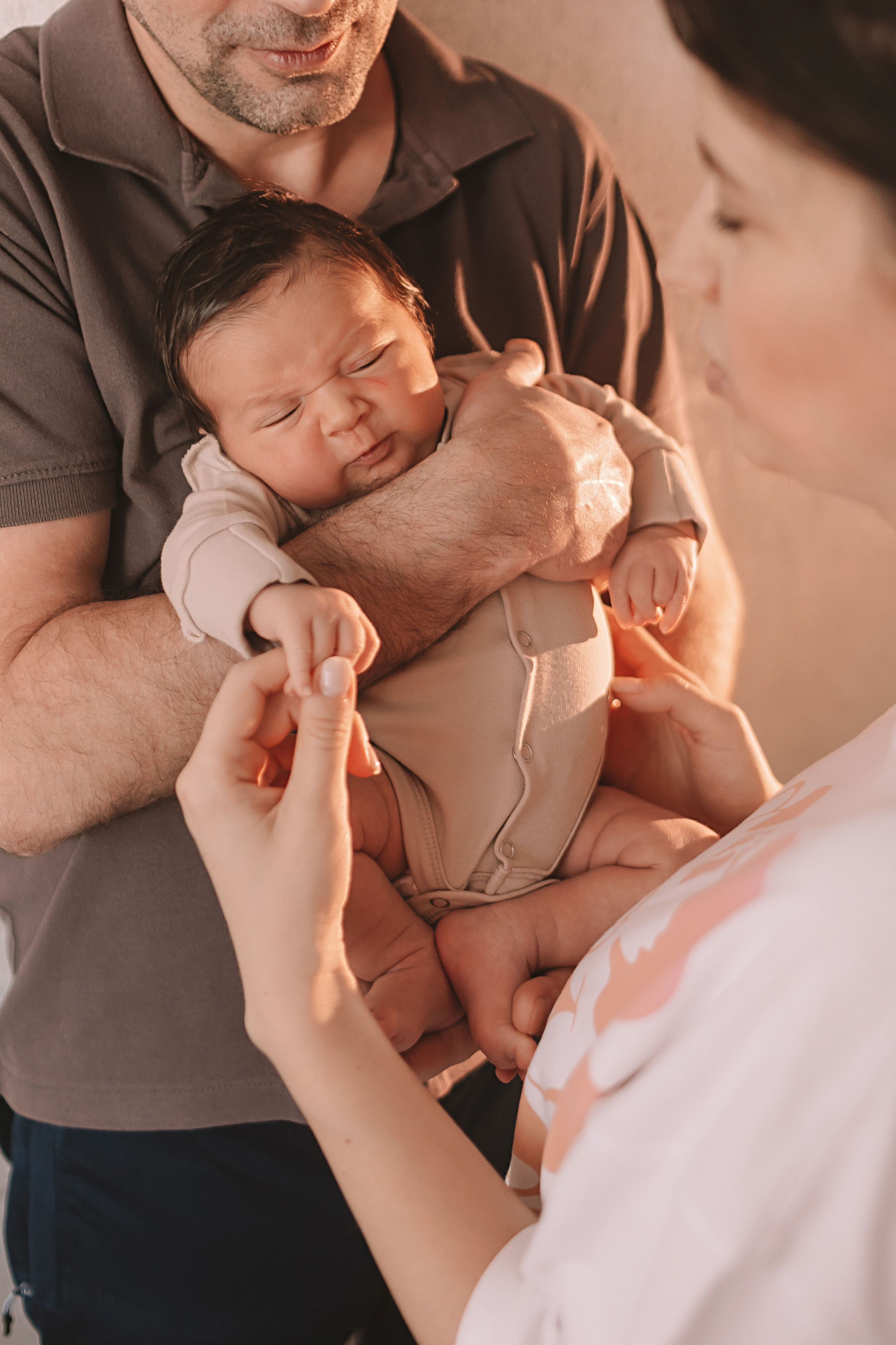 Максим. Семейный фотограф Тюмень, фотограф на роды Салмина Мария