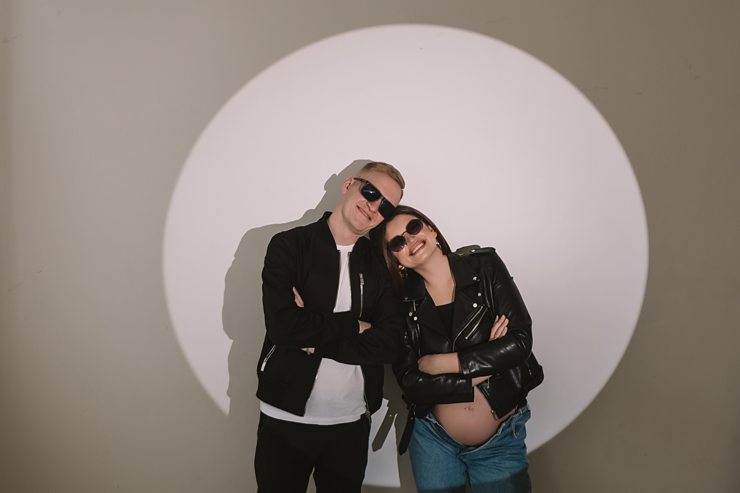 Студия 216 (зал 215). Семейный фотограф Тюмень, фотограф на роды Салмина Мария