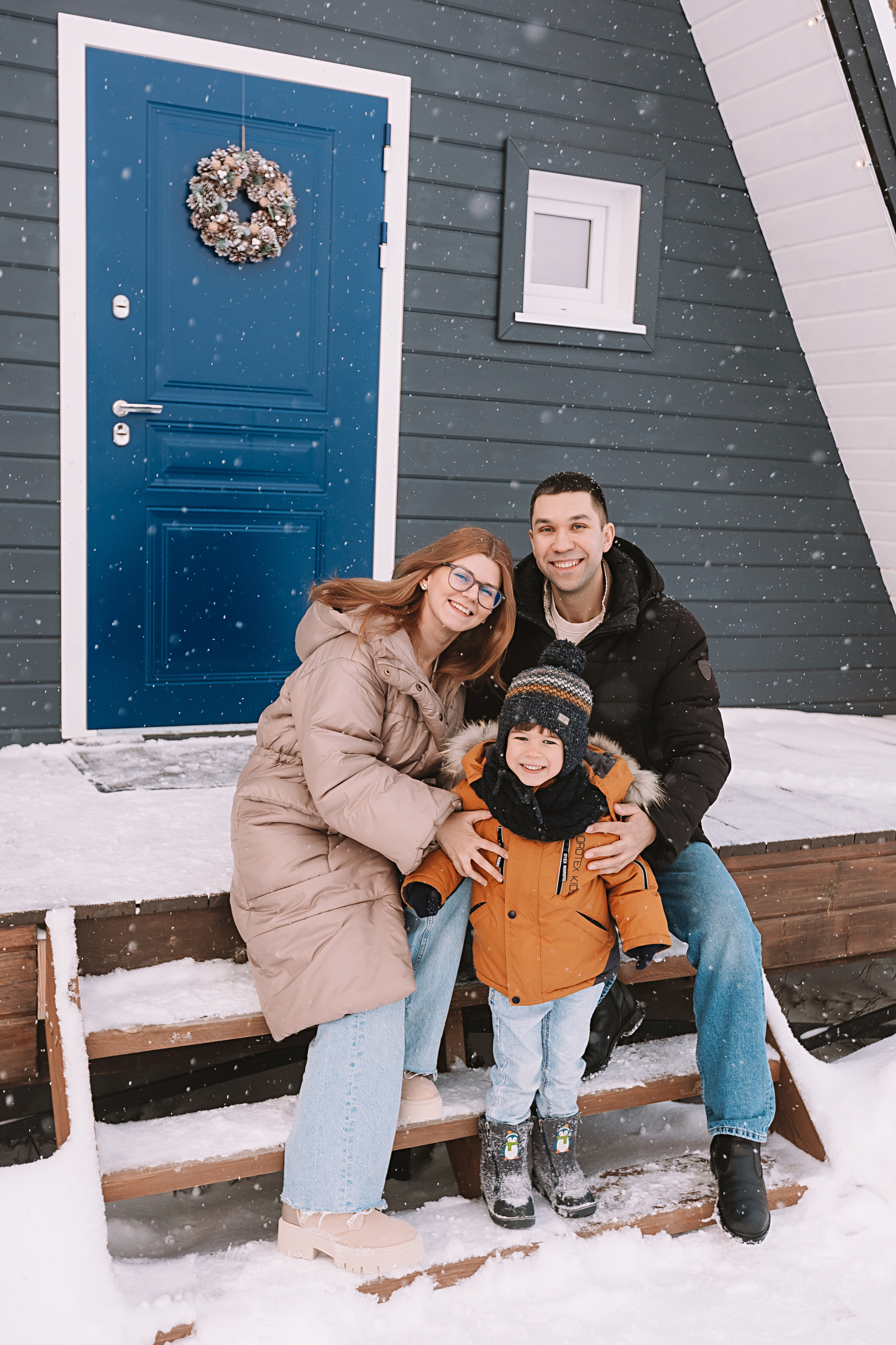 Загородный домик. Семейный фотограф Тюмень, фотограф на роды Салмина Мария