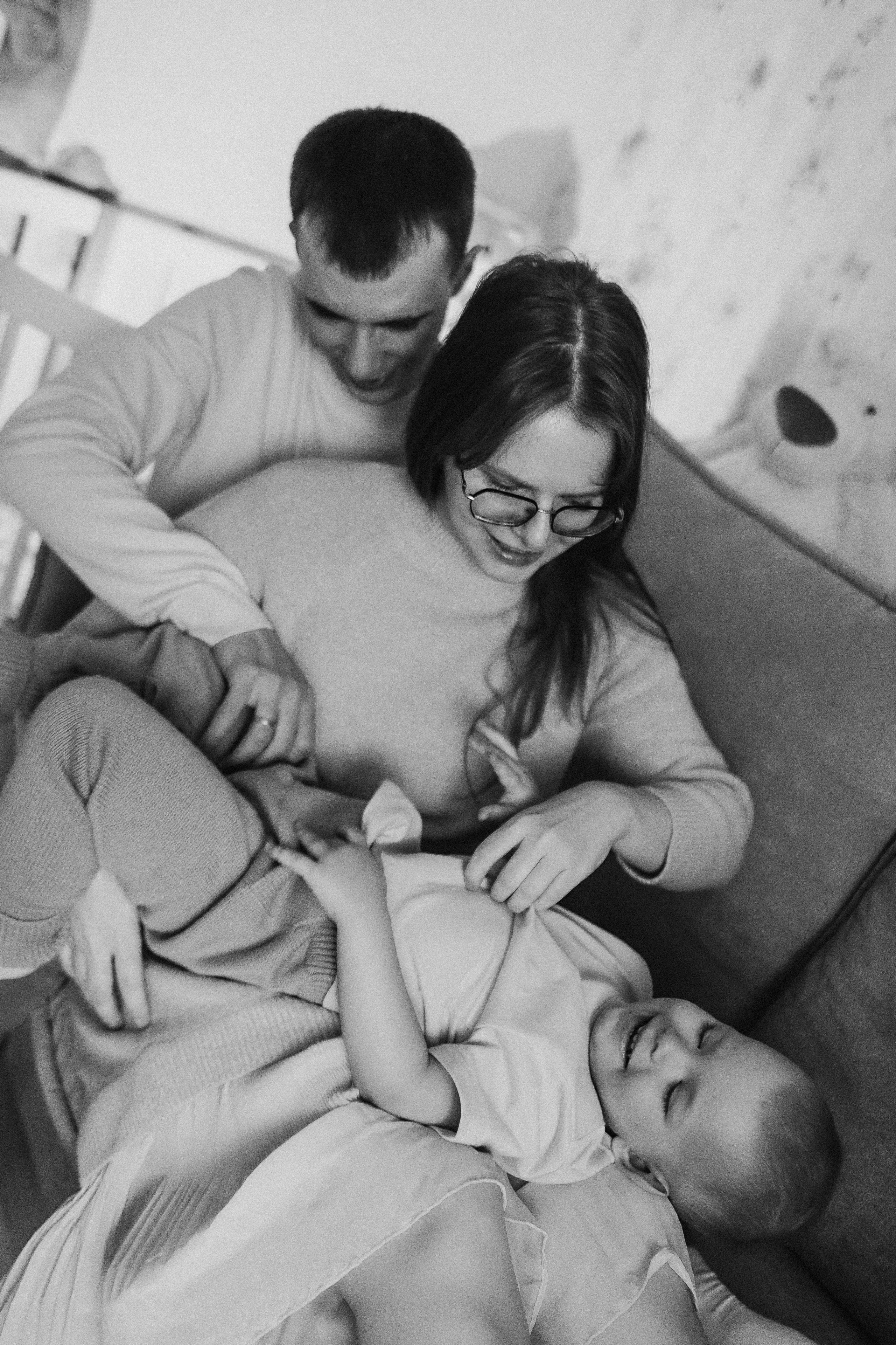 Очень активный Лев. Семейный фотограф Тюмень, фотограф на роды Салмина Мария