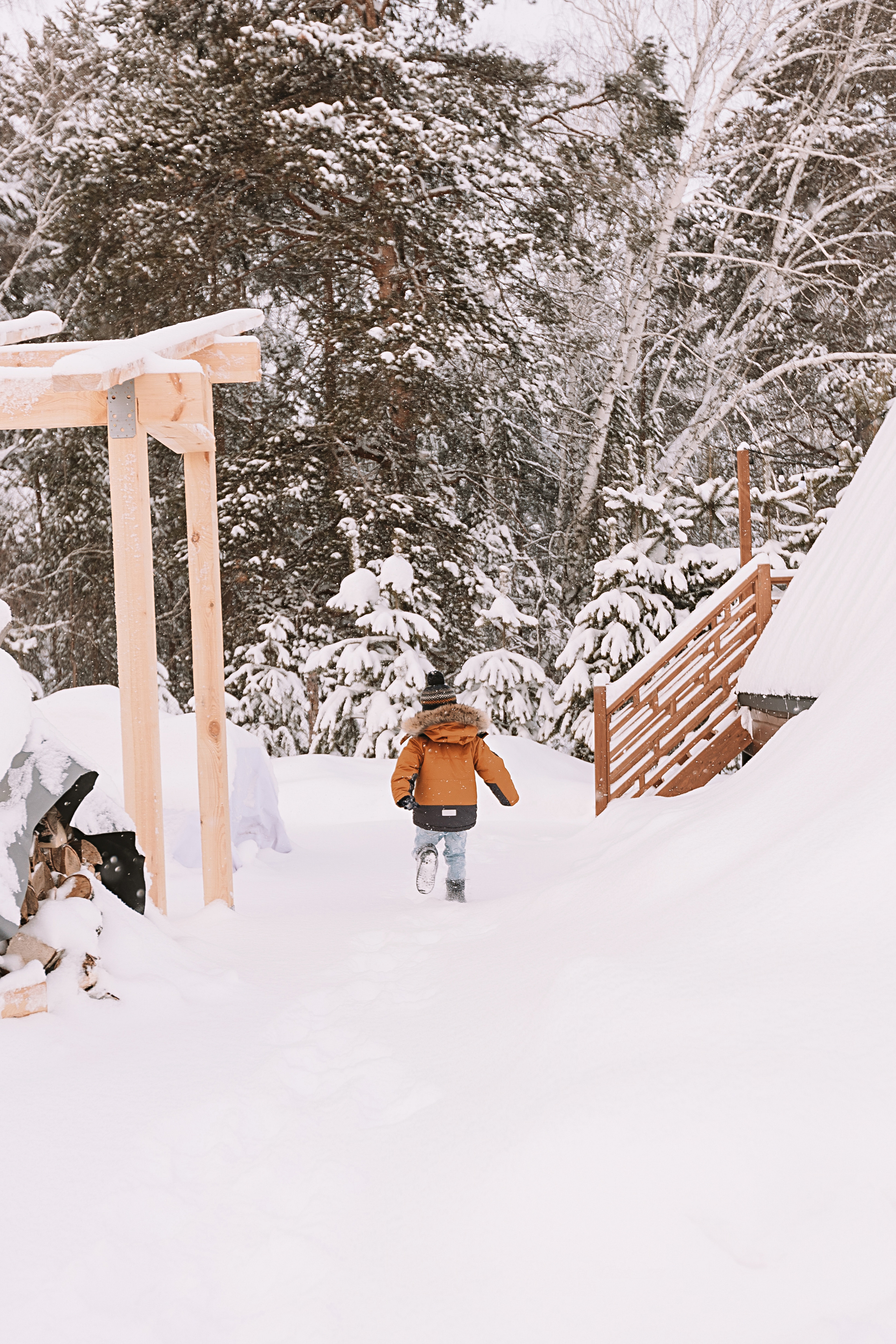 Загородный домик. Семейный фотограф Тюмень, фотограф на роды Салмина Мария