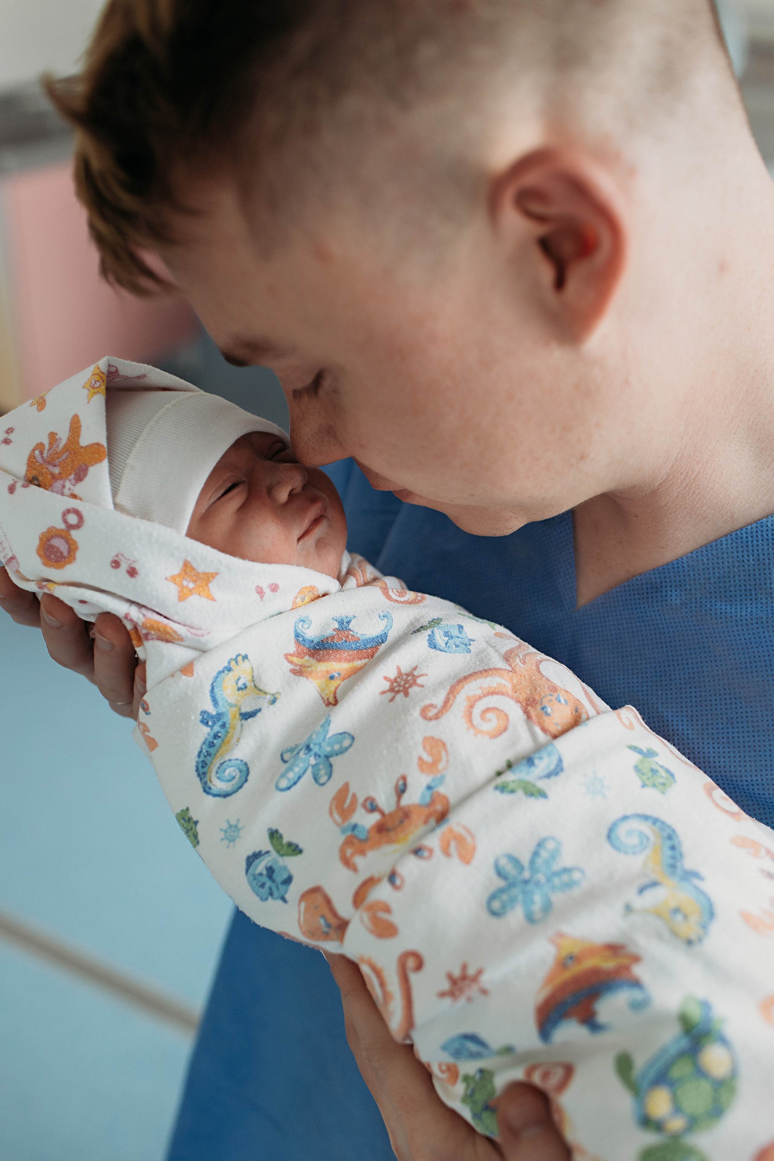 Мать и Дитя. Семейный фотограф Тюмень, фотограф на роды Салмина Мария