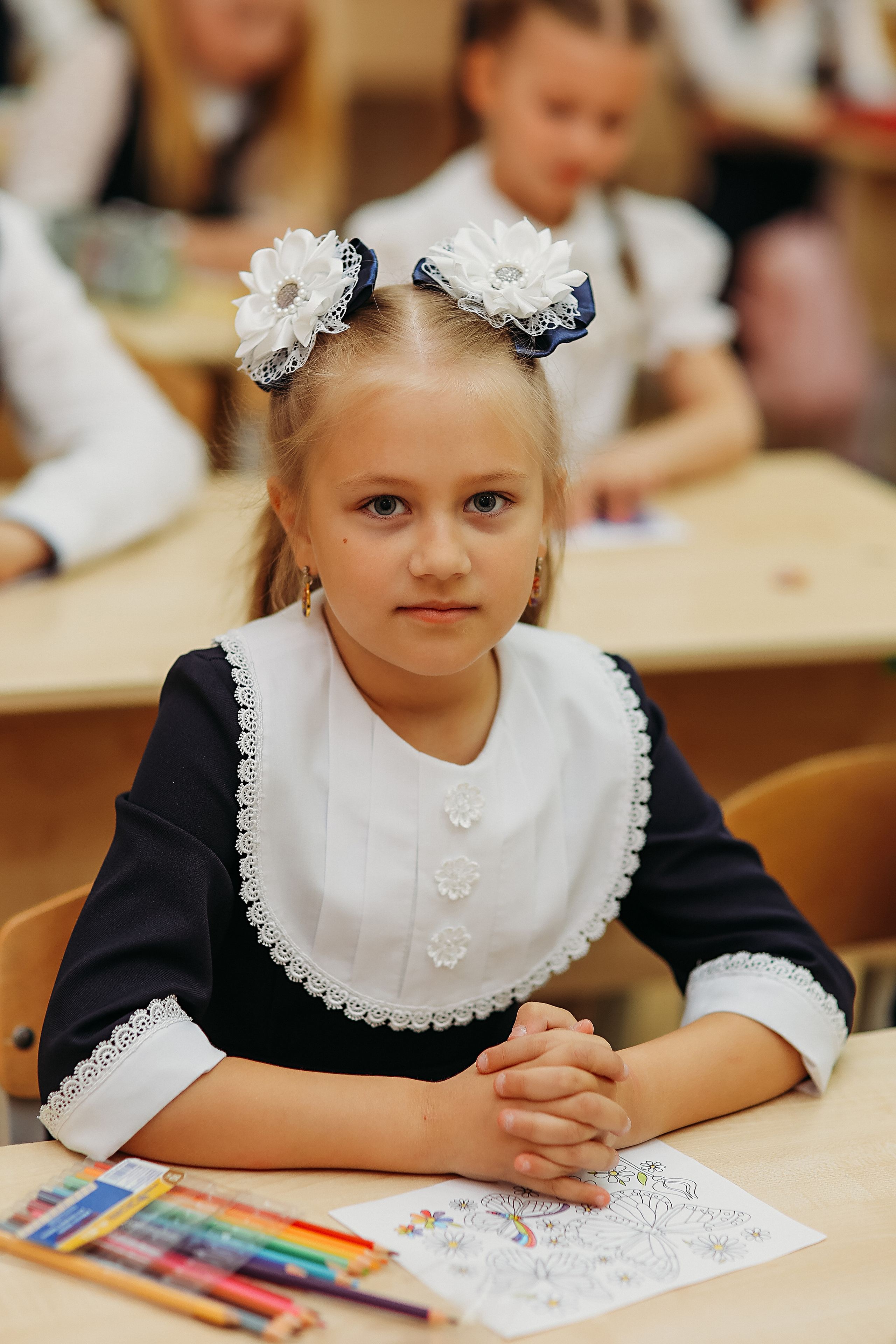 2 класс. Семейный фотограф Тюмень, фотограф на роды Салмина Мария