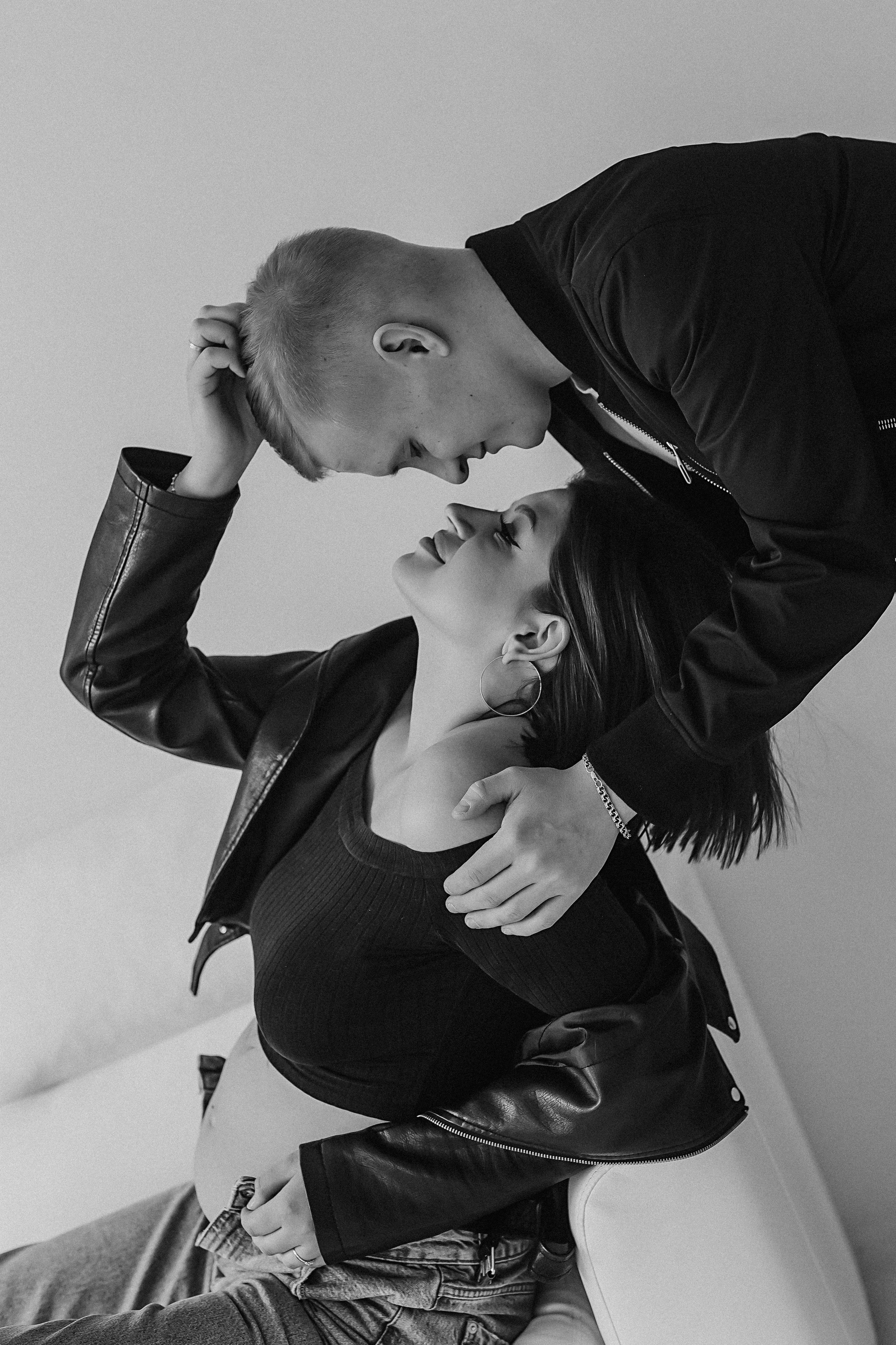 Студия 216 (зал 215). Семейный фотограф Тюмень, фотограф на роды Салмина Мария