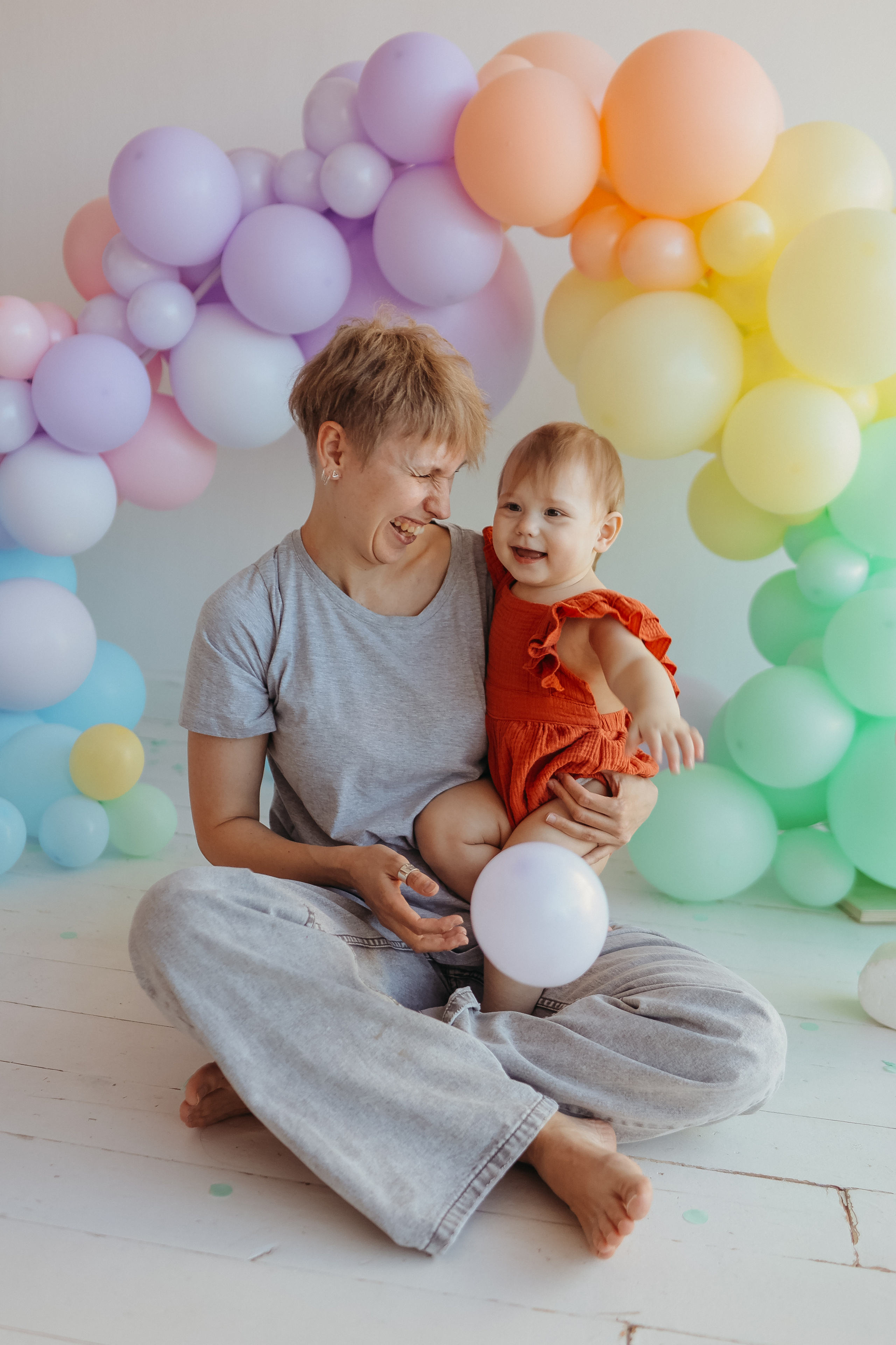 Годик в ВВ студио. Семейный фотограф Тюмень, фотограф на роды Салмина Мария