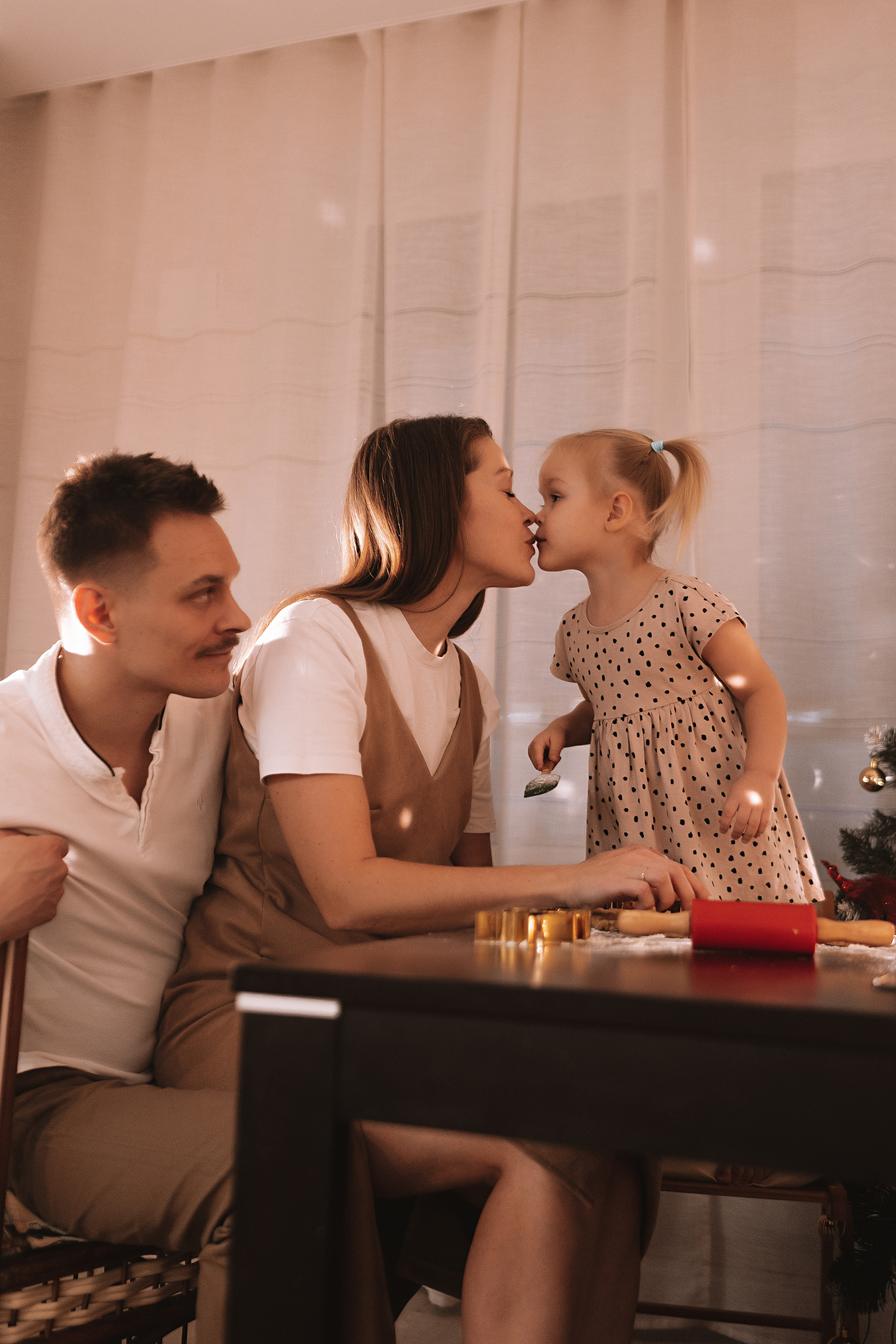 Новогодняя. Семейный фотограф Тюмень, фотограф на роды Салмина Мария