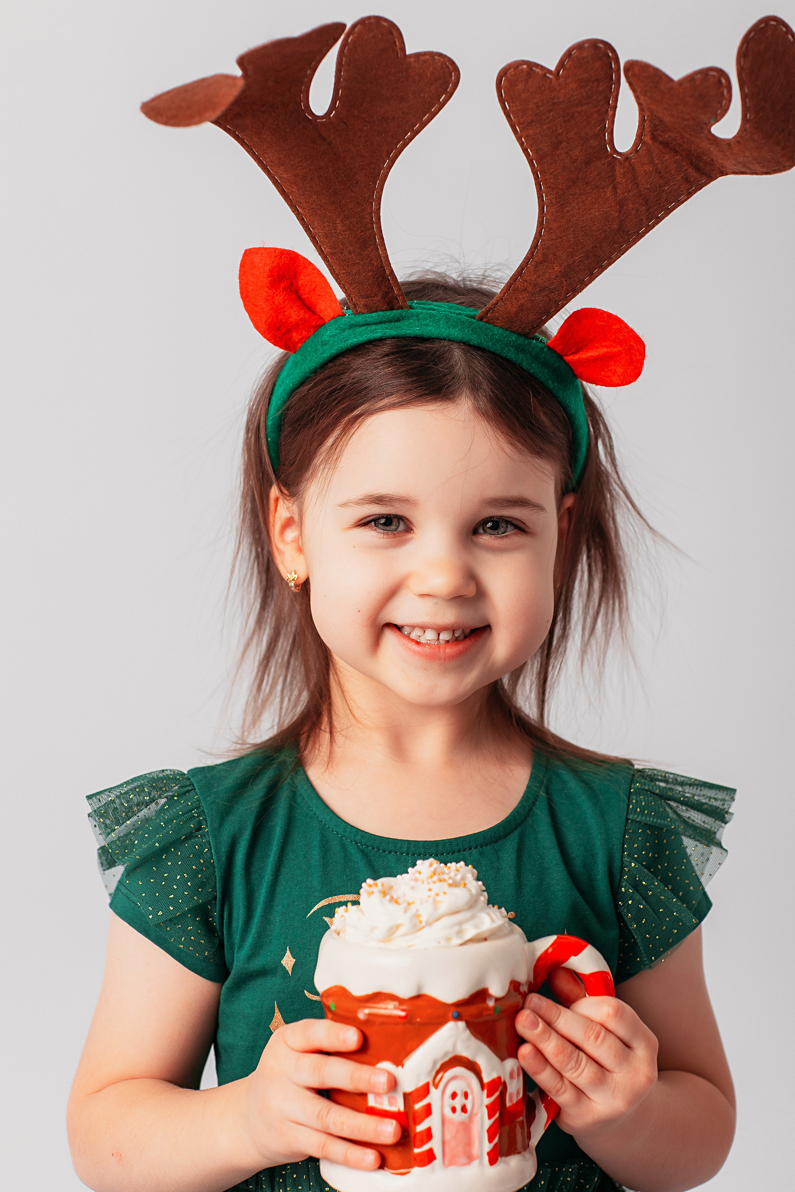 Минимализм 2022-2023. Семейный фотограф Тюмень, фотограф на роды Салмина Мария