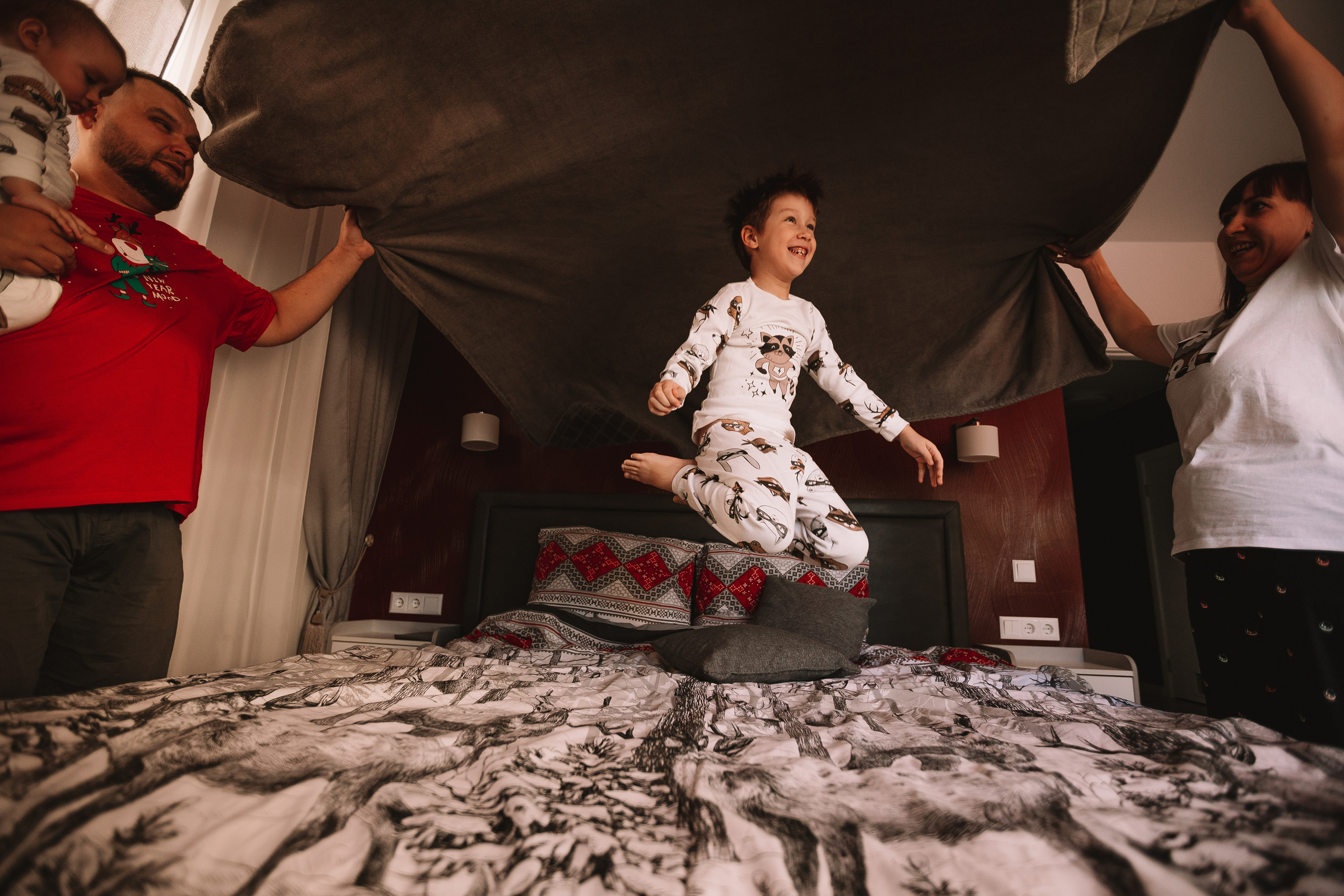 Новогодний Синнабон. Семейный фотограф Тюмень, фотограф на роды Салмина Мария