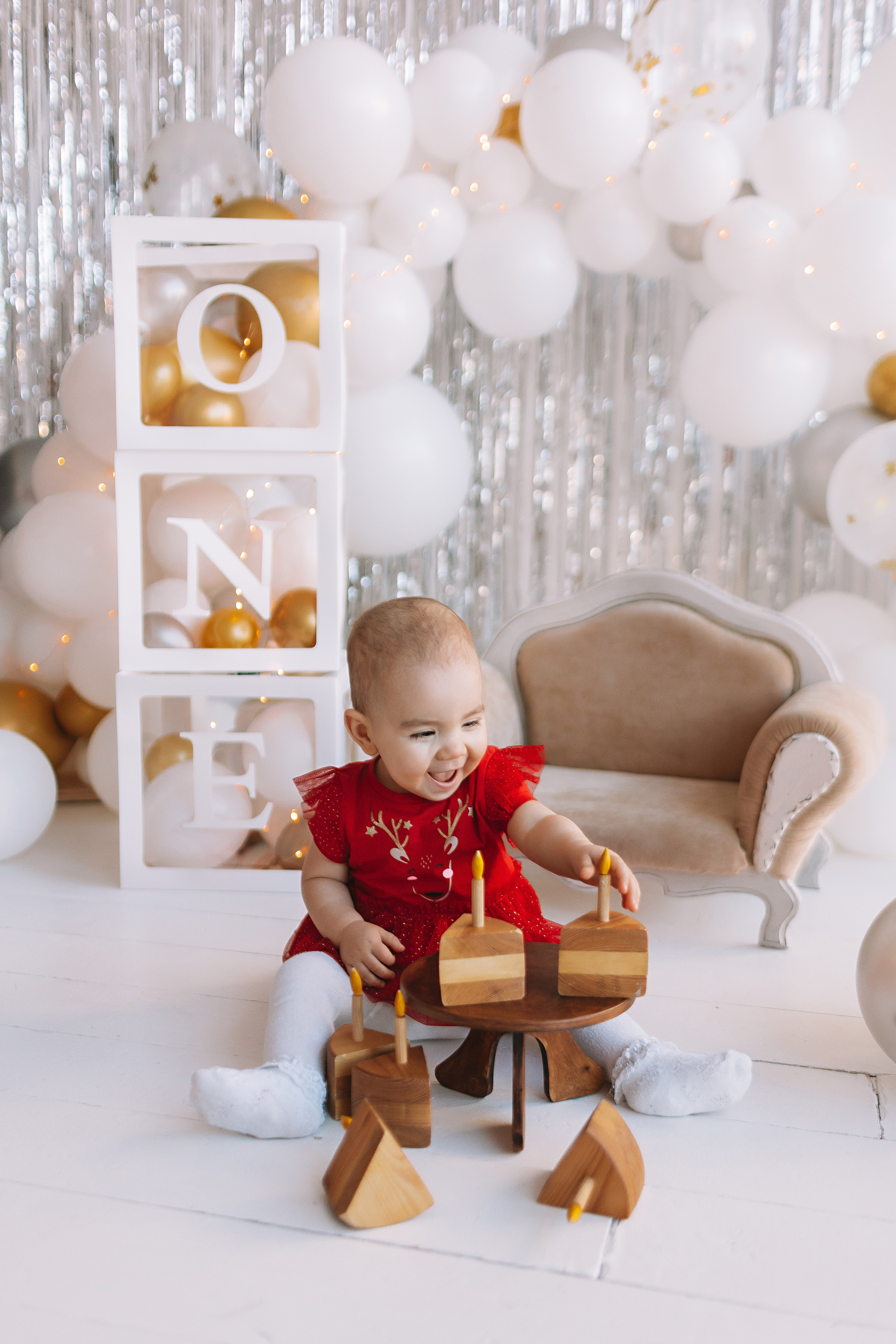 Годик в ВВ студио. Семейный фотограф Тюмень, фотограф на роды Салмина Мария