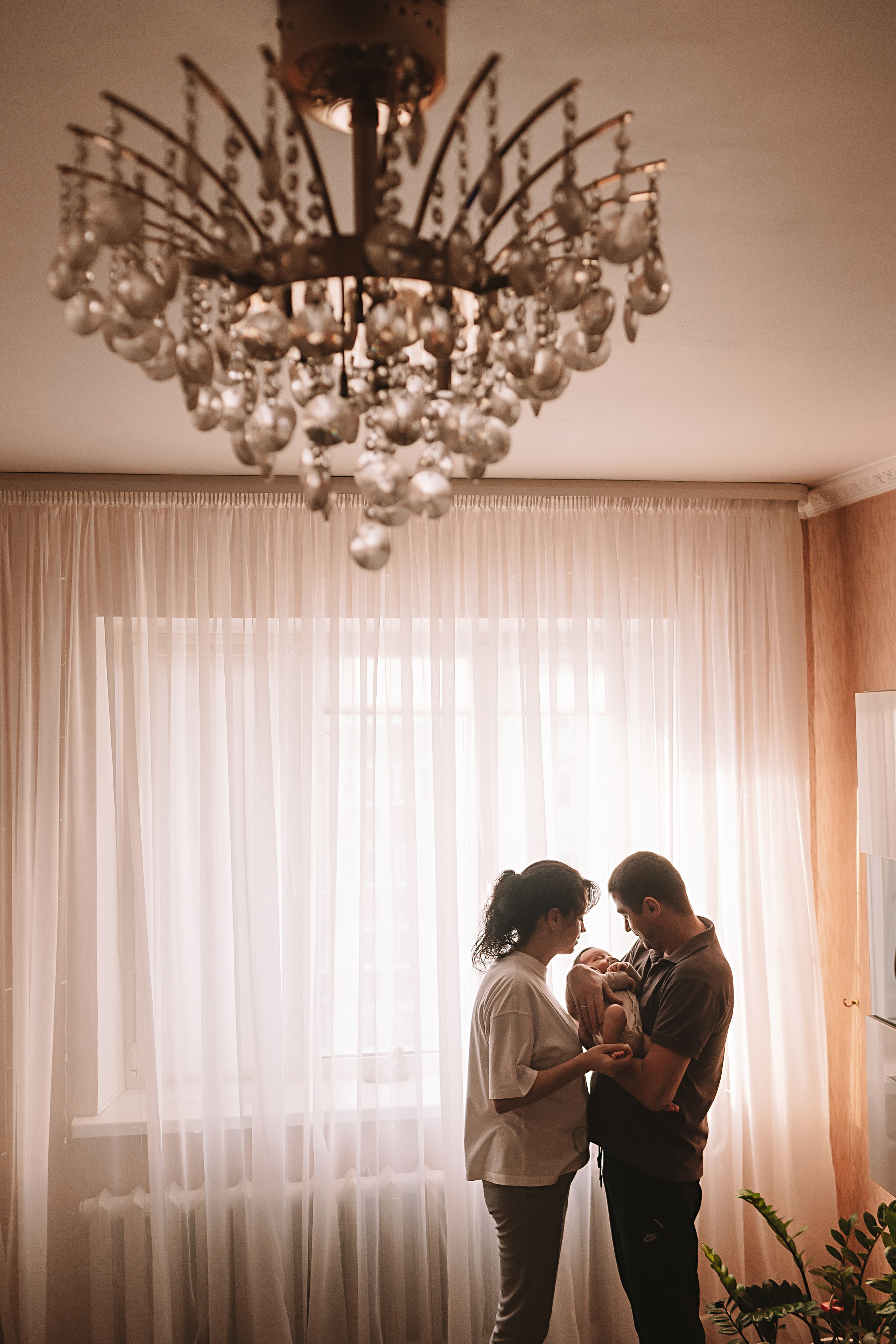 Максим. Семейный фотограф Тюмень, фотограф на роды Салмина Мария