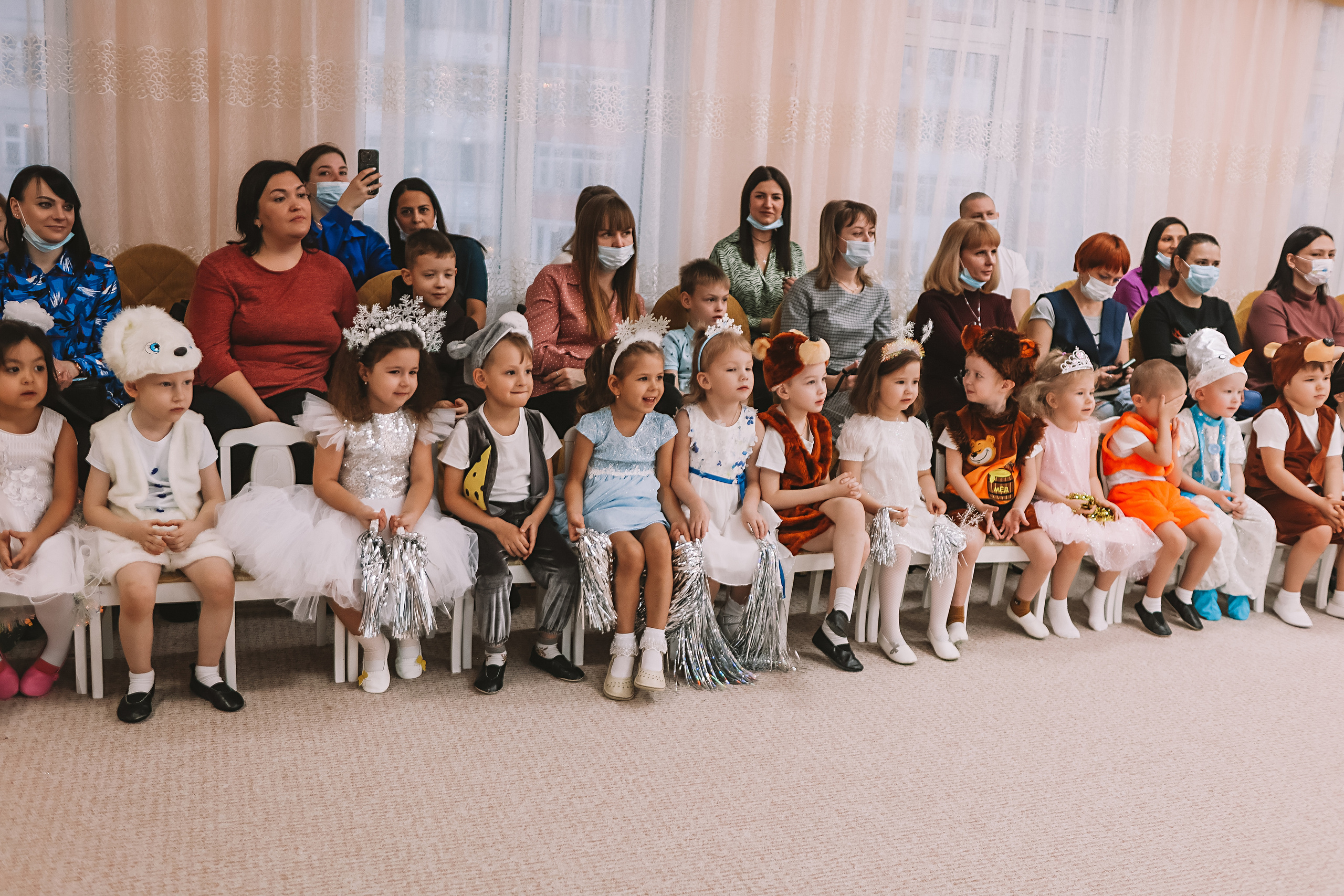 Репортаж новогоднего утренника. Семейный фотограф Тюмень, фотограф на роды Салмина Мария