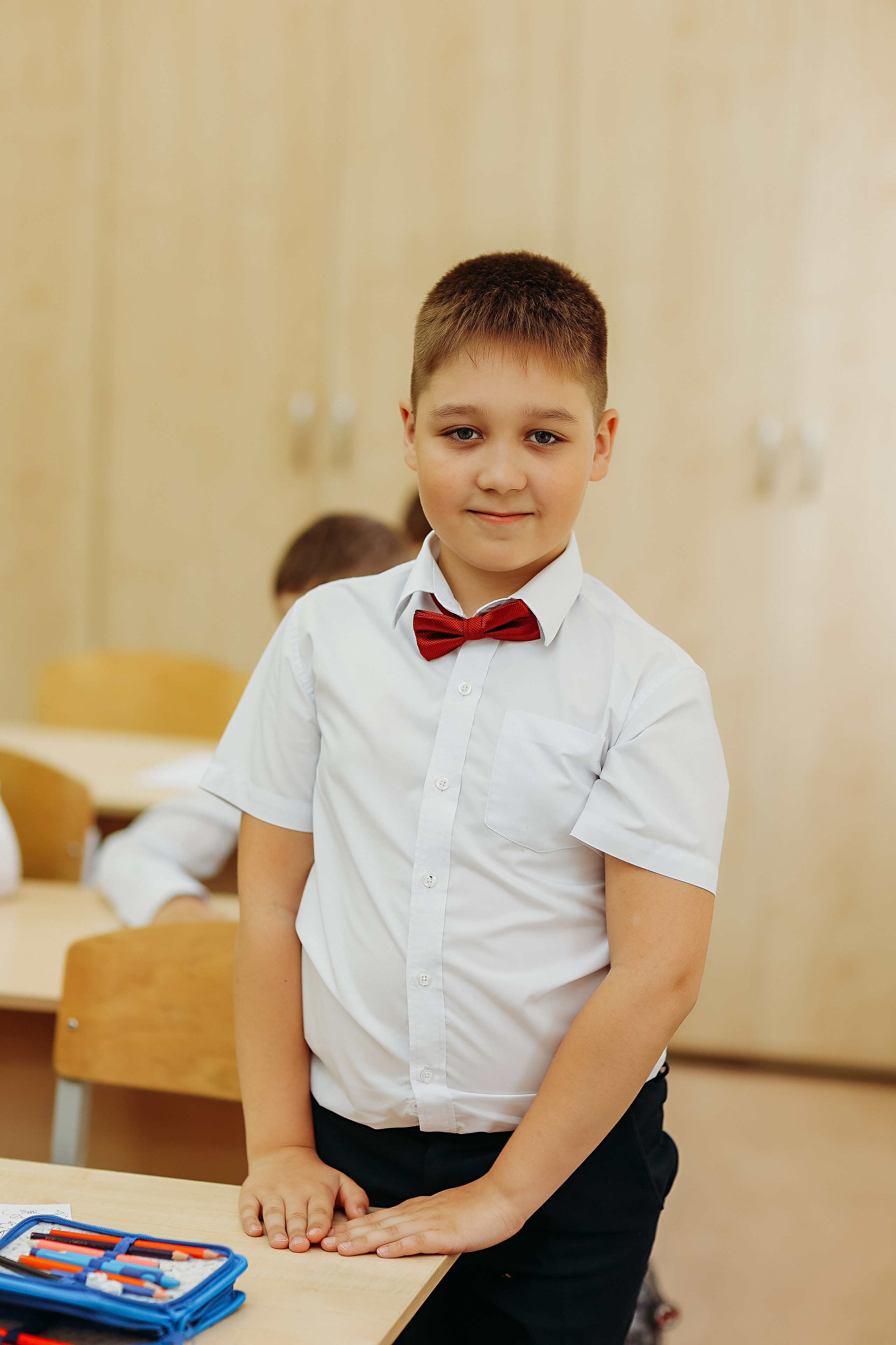 2 класс. Семейный фотограф Тюмень, фотограф на роды Салмина Мария