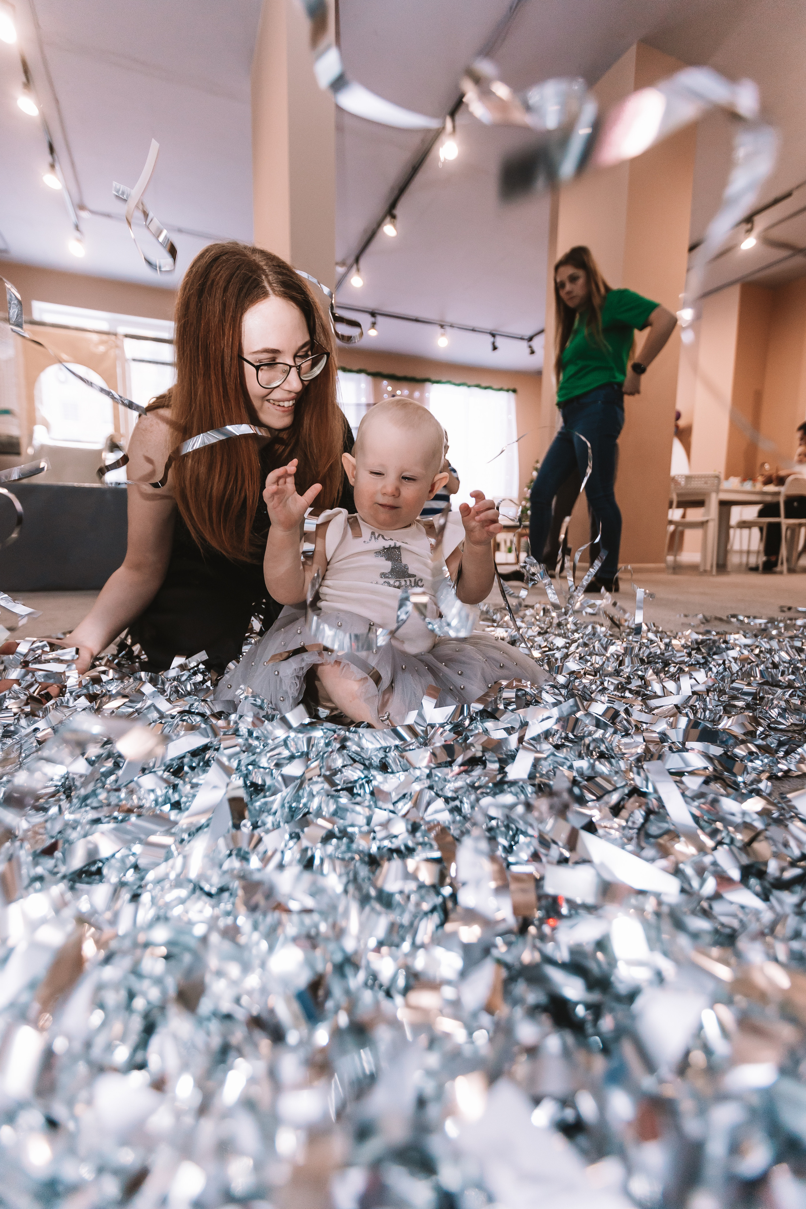 Первый годик в игровой. Семейный фотограф Тюмень, фотограф на роды Салмина Мария