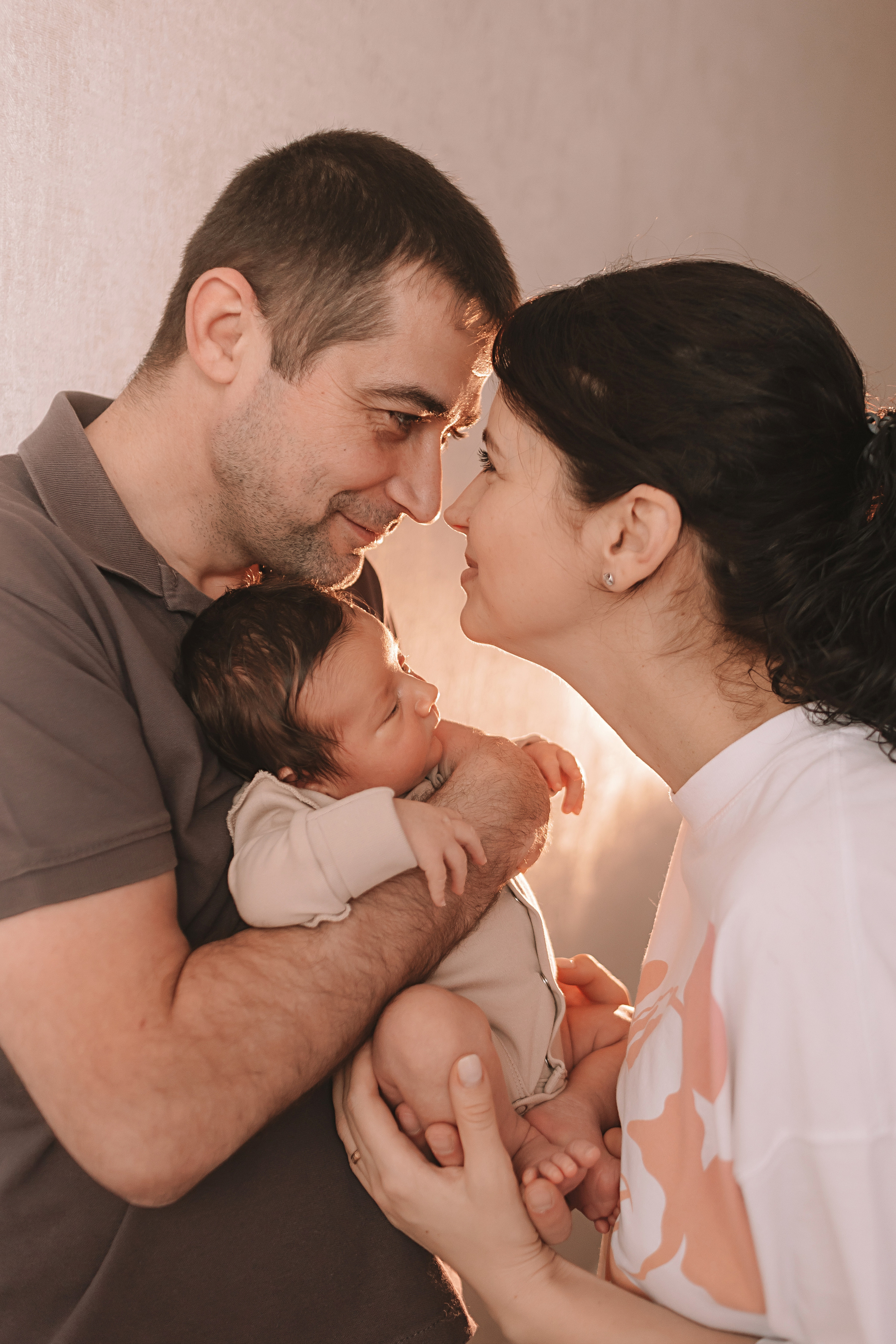 Максим. Семейный фотограф Тюмень, фотограф на роды Салмина Мария