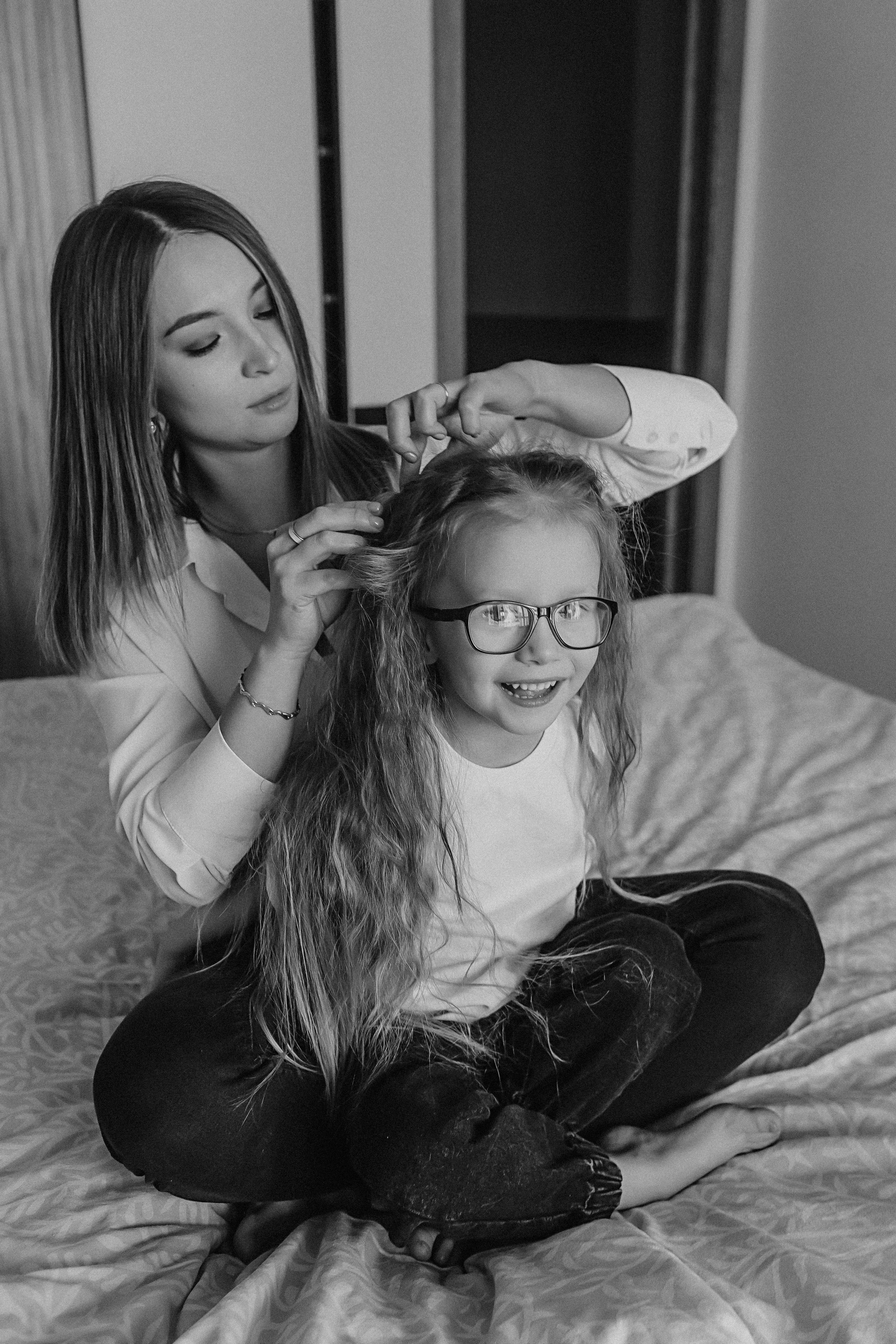 Мама дочка. Семейный фотограф Тюмень, фотограф на роды Салмина Мария