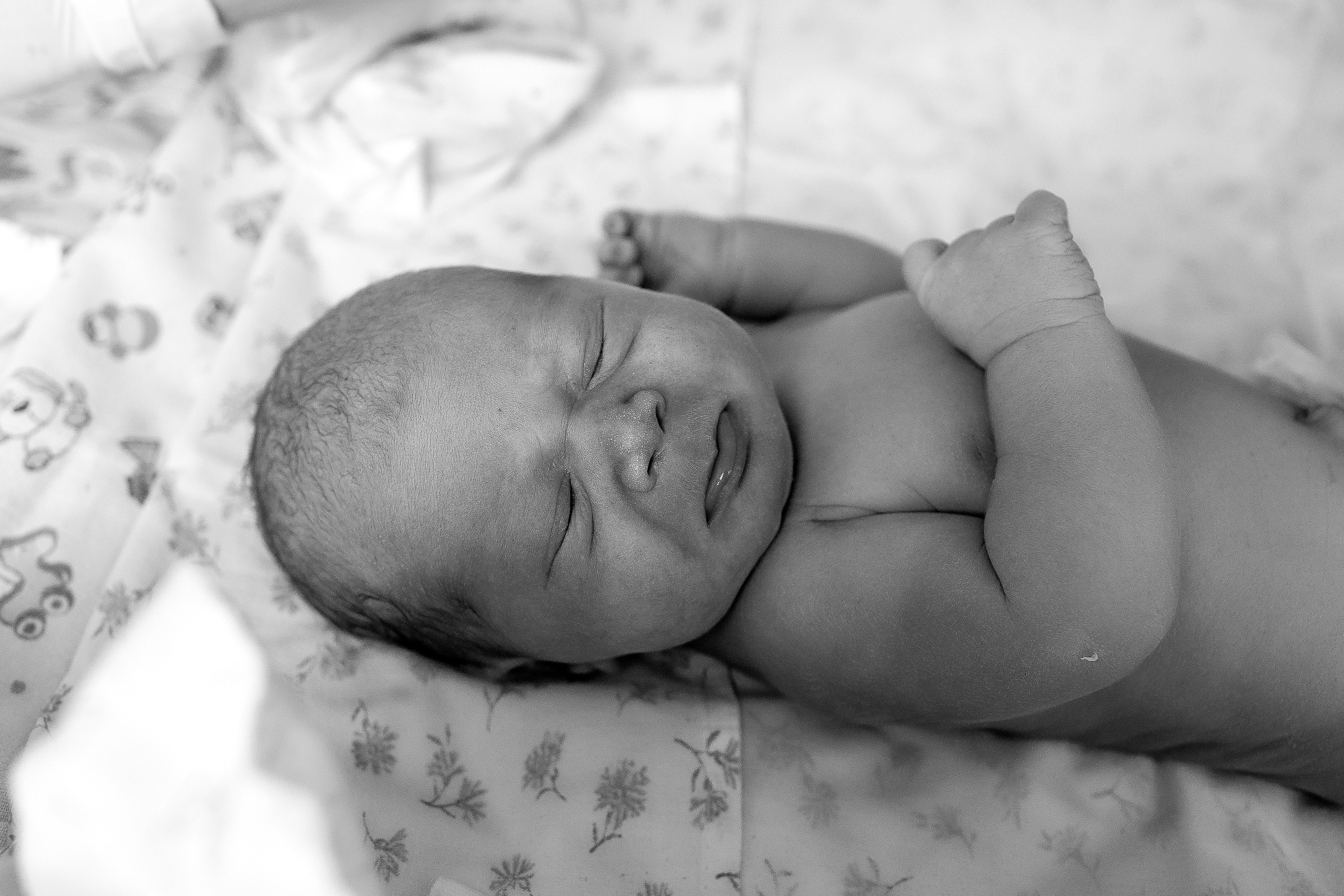 Мать и Дитя. Семейный фотограф Тюмень, фотограф на роды Салмина Мария