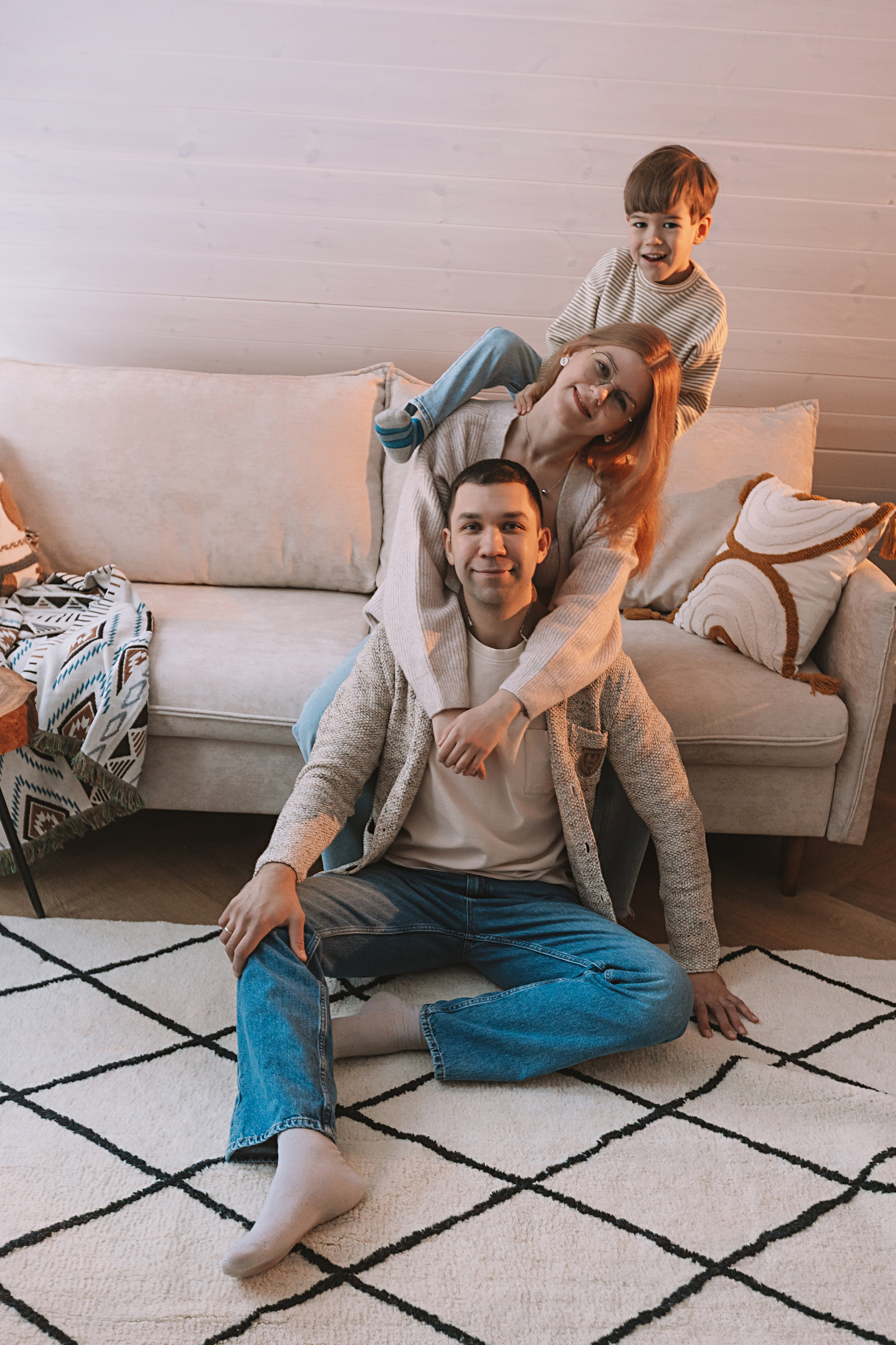 Загородный домик. Семейный фотограф Тюмень, фотограф на роды Салмина Мария