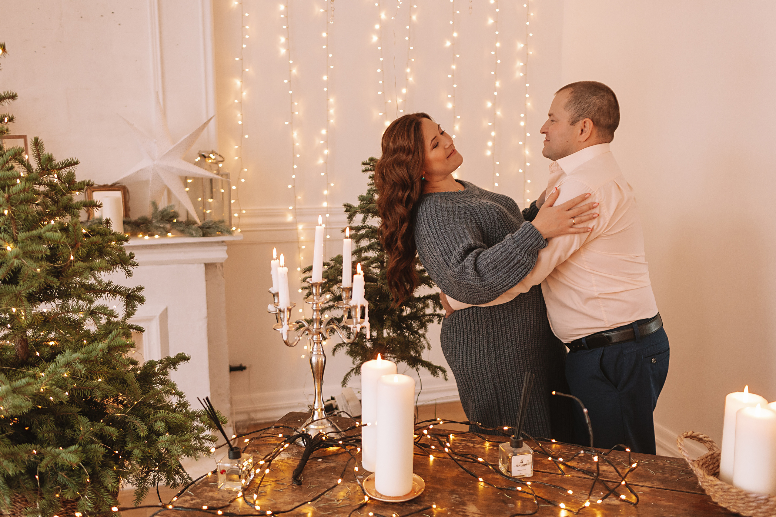 Студия Че (новогодняя). Семейный фотограф Тюмень, фотограф на роды Салмина Мария