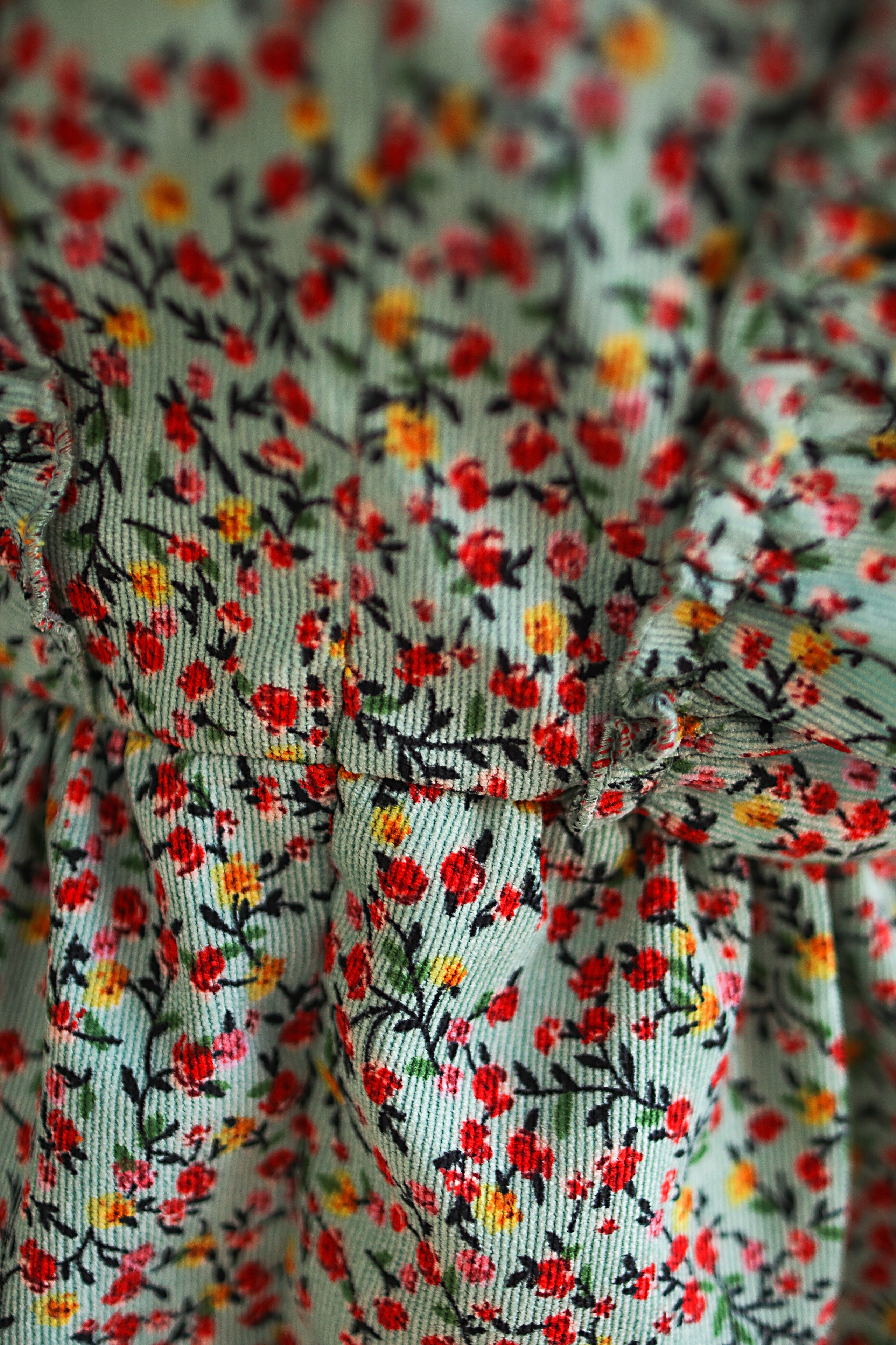 Платья вайлдбери. Семейный фотограф Тюмень, фотограф на роды Салмина Мария