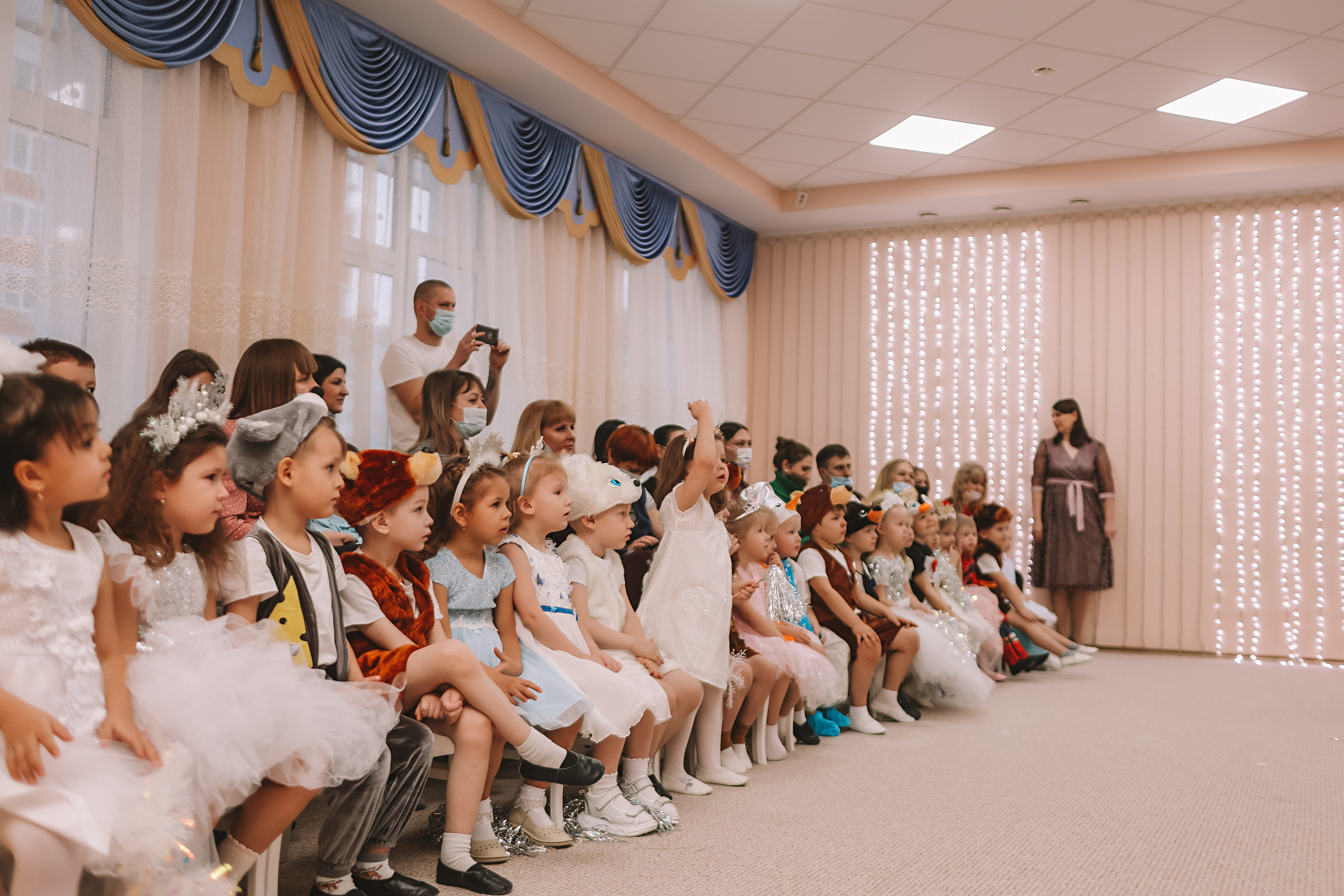 Репортаж новогоднего утренника. Семейный фотограф Тюмень, фотограф на роды Салмина Мария