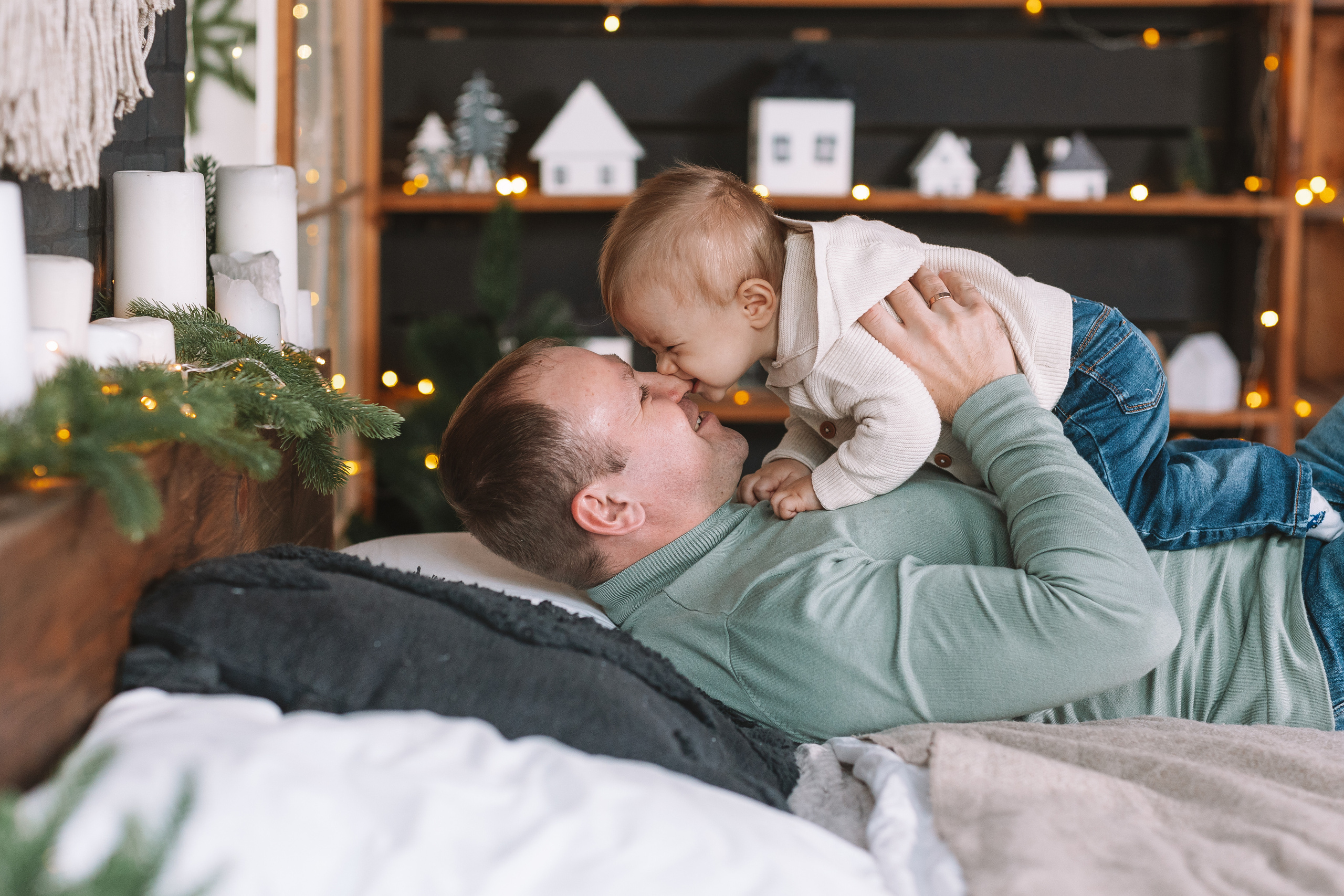 Студия Рояль (новогодняя). Семейный фотограф Тюмень, фотограф на роды Салмина Мария