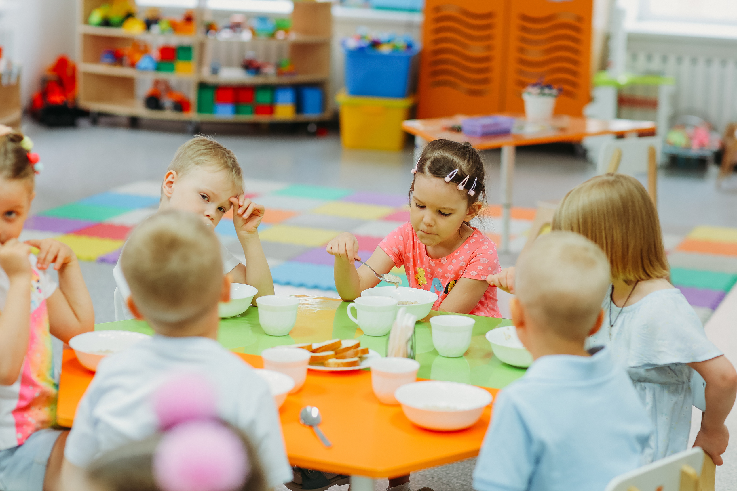 Садик. Семейный фотограф Тюмень, фотограф на роды Салмина Мария