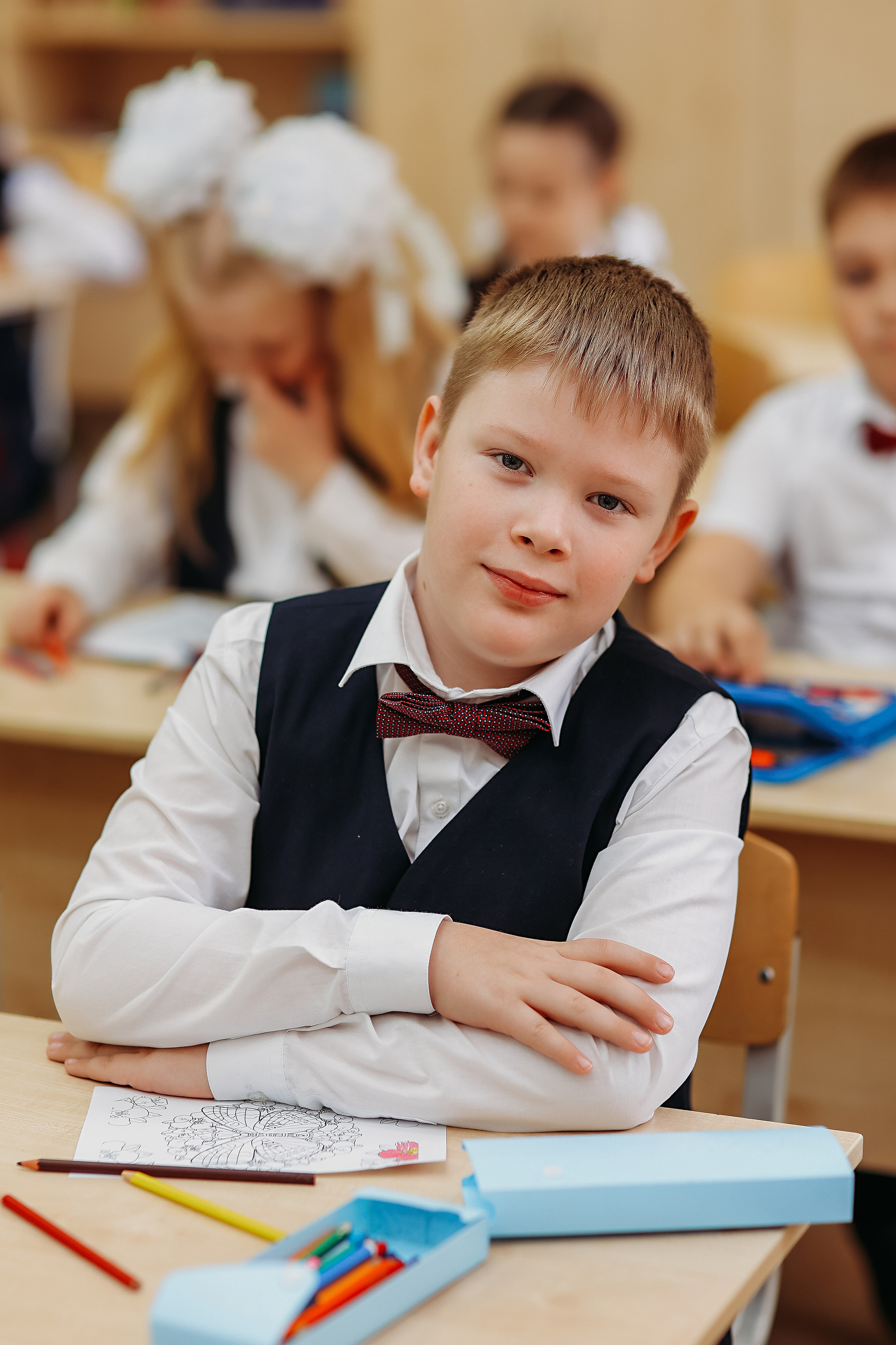 2 класс. Семейный фотограф Тюмень, фотограф на роды Салмина Мария