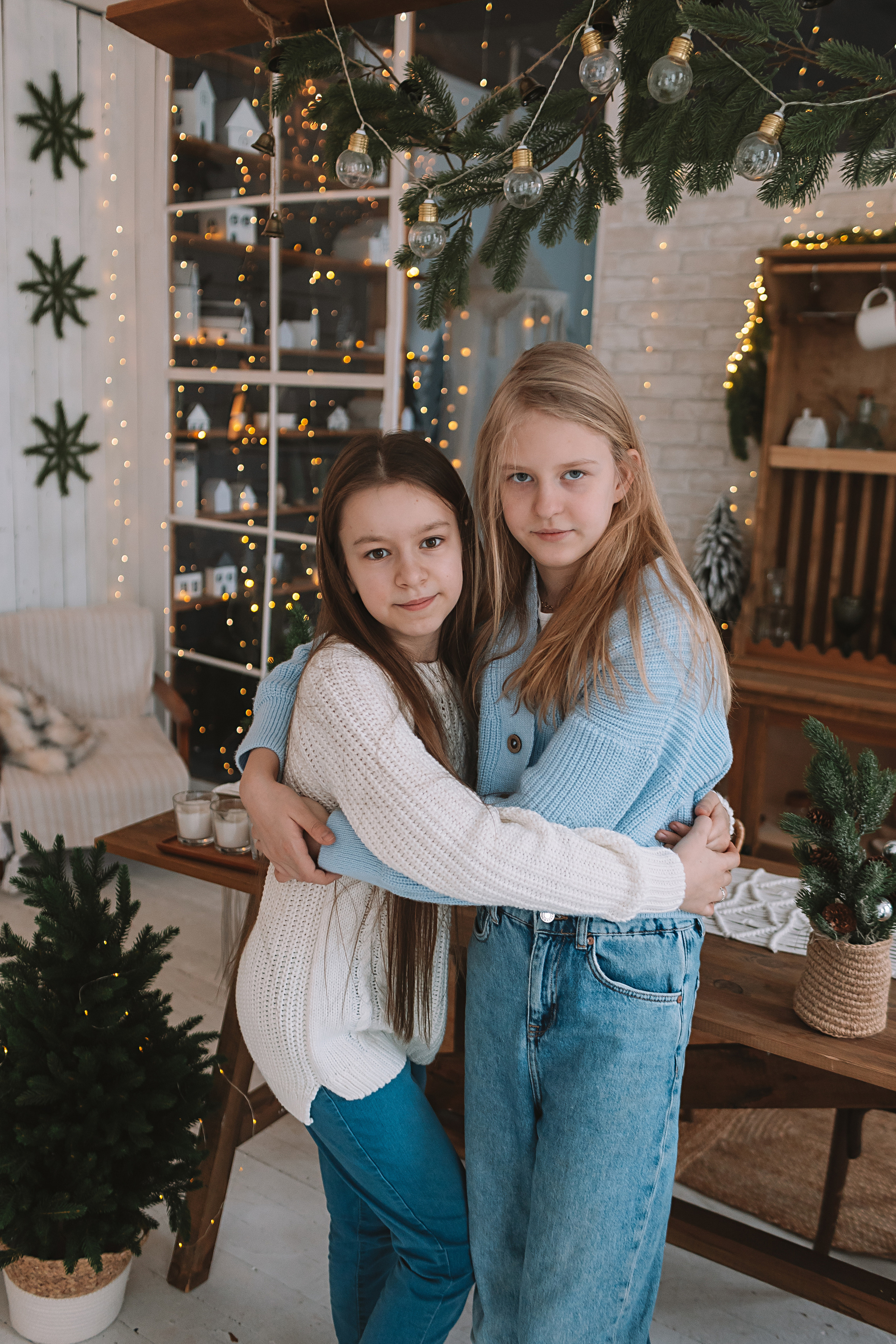 Новогодняя школьная в студии. Семейный фотограф Тюмень, фотограф на роды Салмина Мария