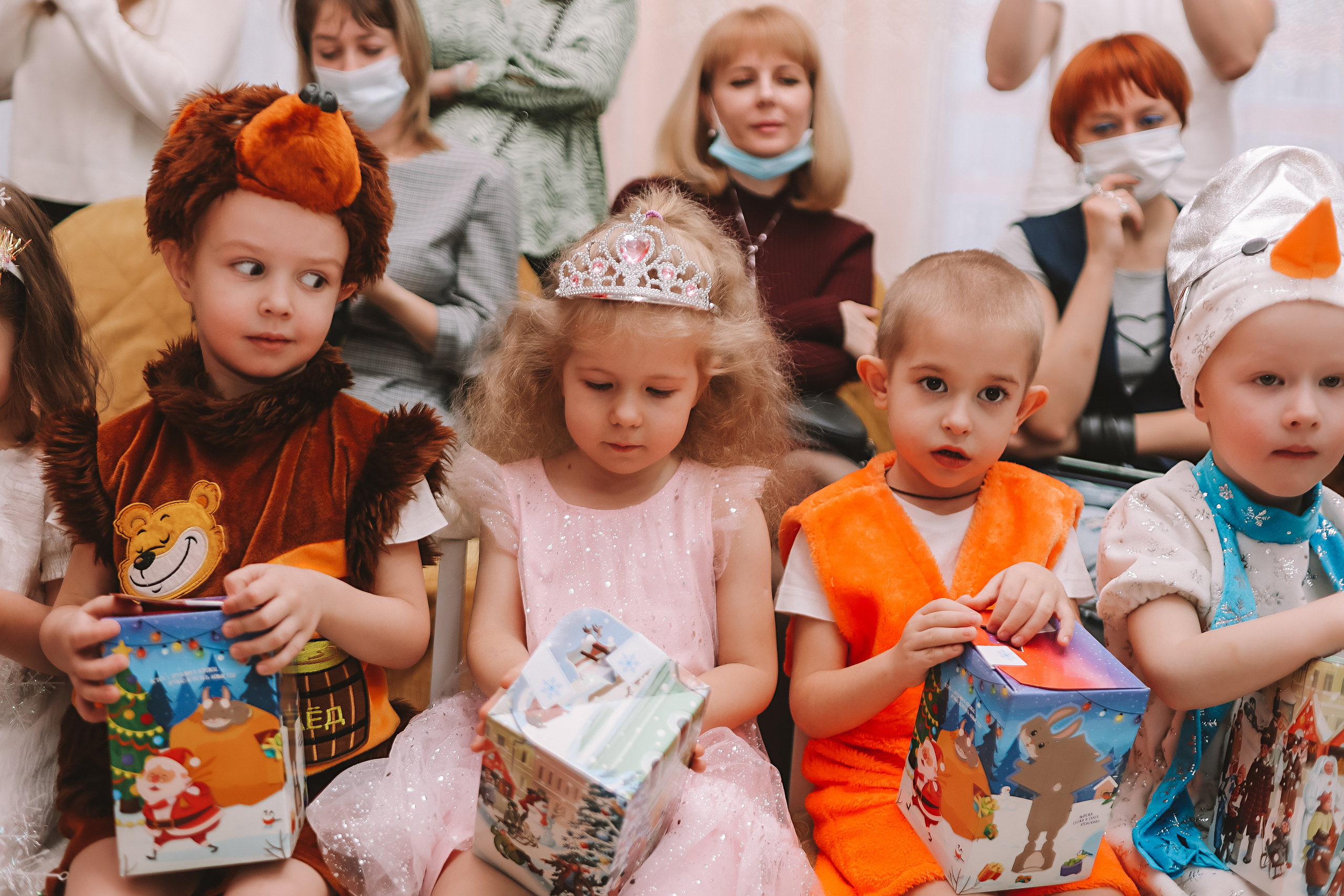 Репортаж новогоднего утренника. Семейный фотограф Тюмень, фотограф на роды Салмина Мария