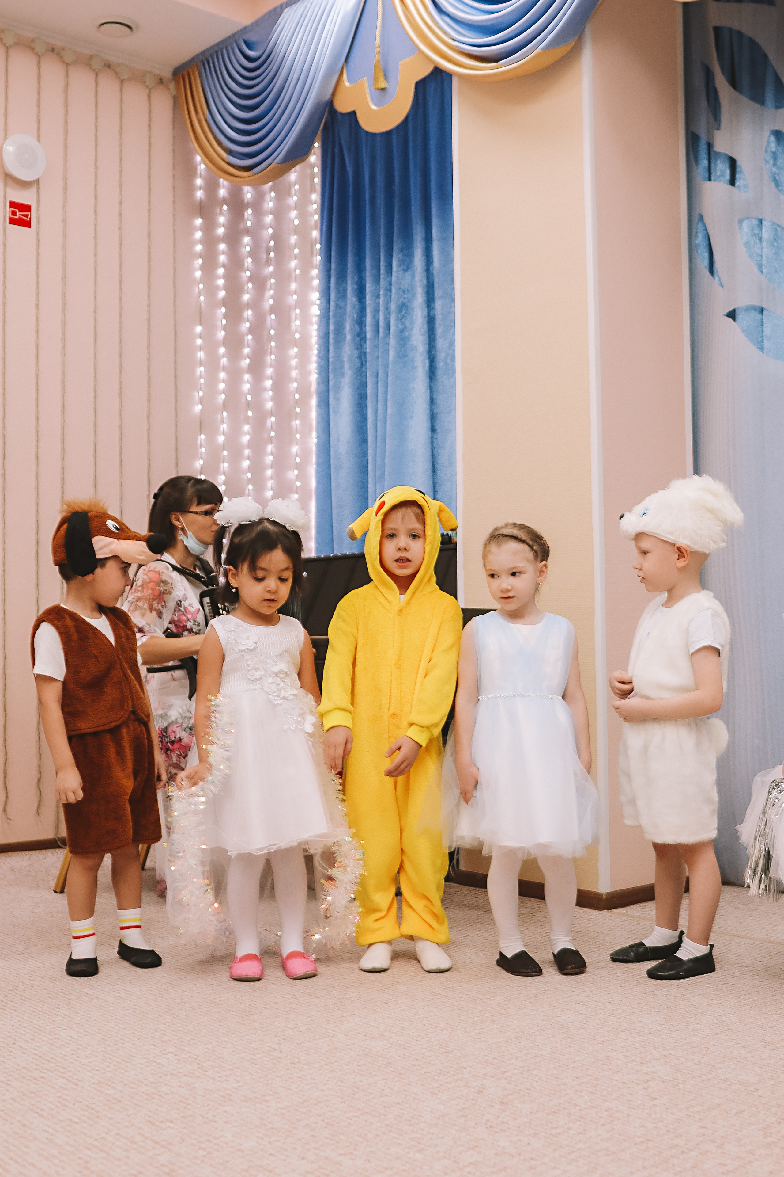 Репортаж новогоднего утренника. Семейный фотограф Тюмень, фотограф на роды Салмина Мария