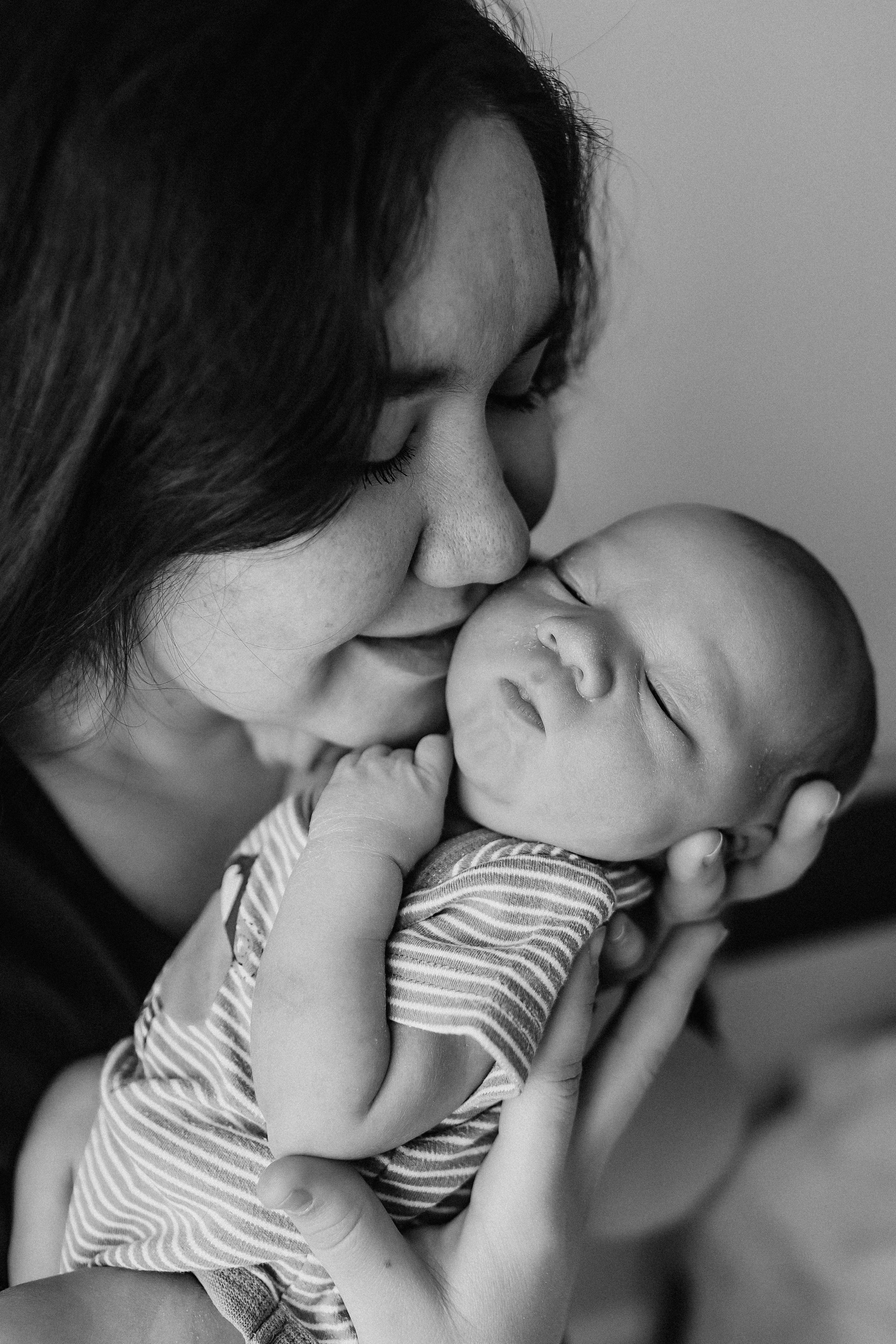 Руслан. Семейный фотограф Тюмень, фотограф на роды Салмина Мария