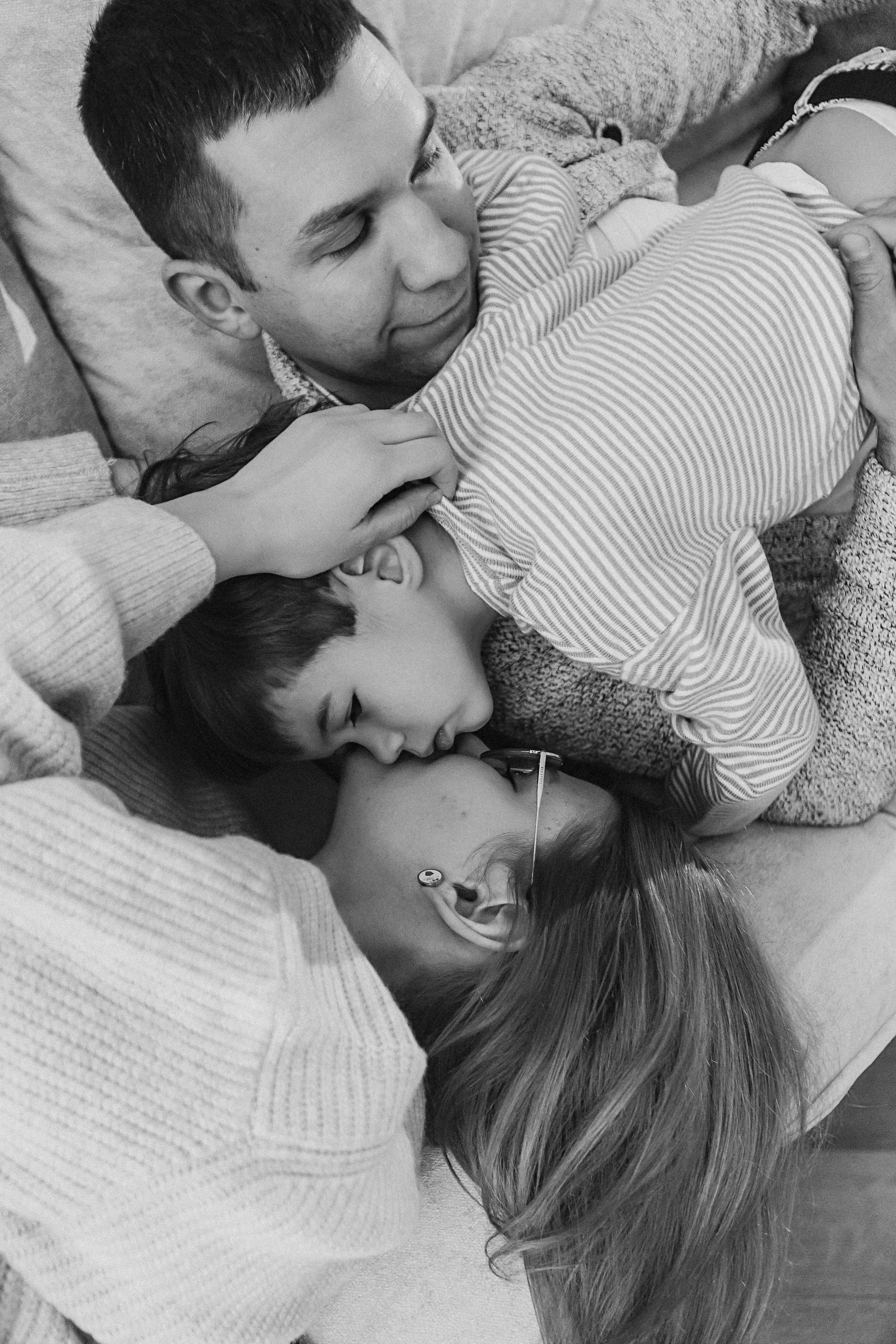 Загородный домик. Семейный фотограф Тюмень, фотограф на роды Салмина Мария