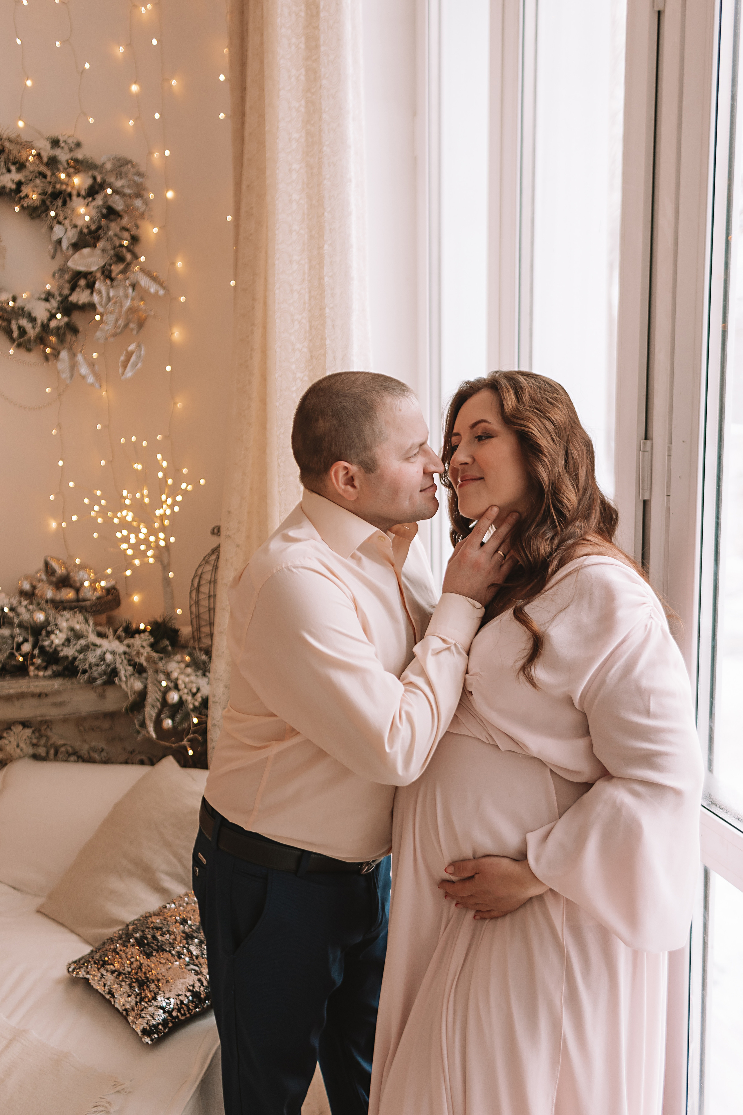 Студия Че (новогодняя). Семейный фотограф Тюмень, фотограф на роды Салмина Мария