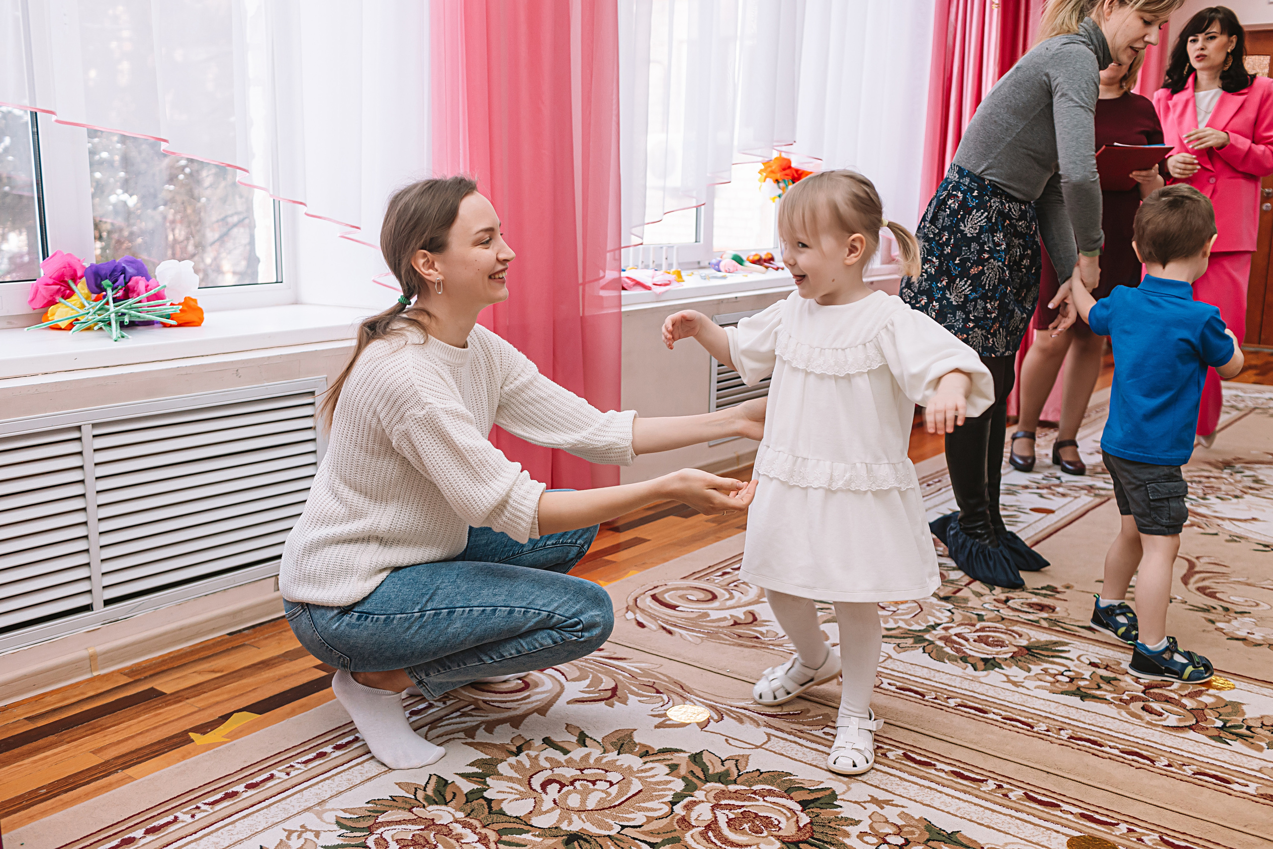 Утренник садик. Семейный фотограф Тюмень, фотограф на роды Салмина Мария