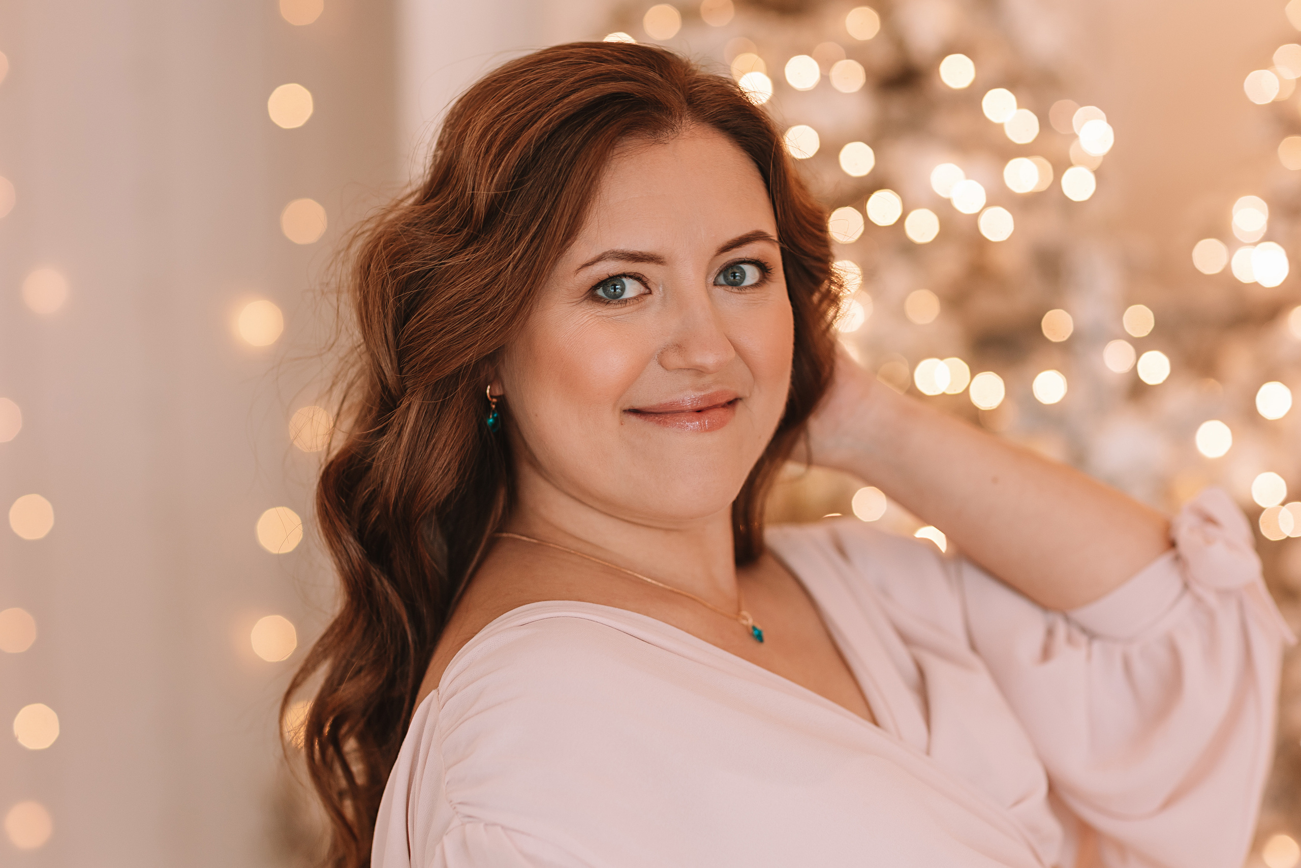 Студия Че (новогодняя). Семейный фотограф Тюмень, фотограф на роды Салмина Мария