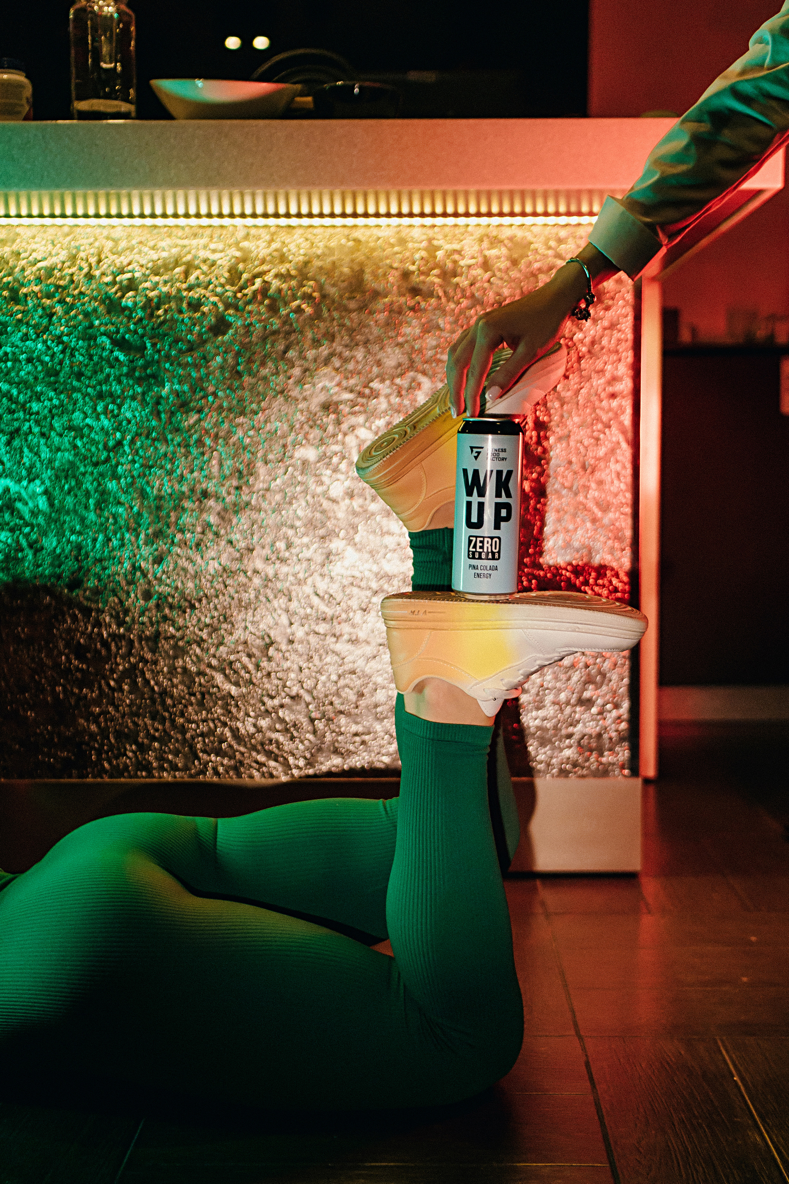 Бар спортивного питания. Семейный фотограф Тюмень, фотограф на роды Салмина Мария